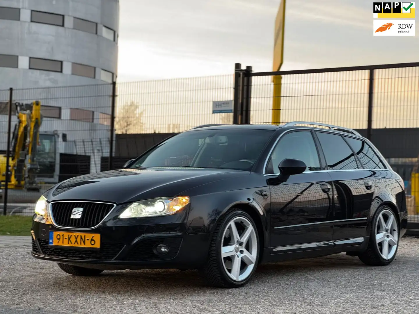 SEAT Exeo ST 2.0 TSI Sport Negro - 1