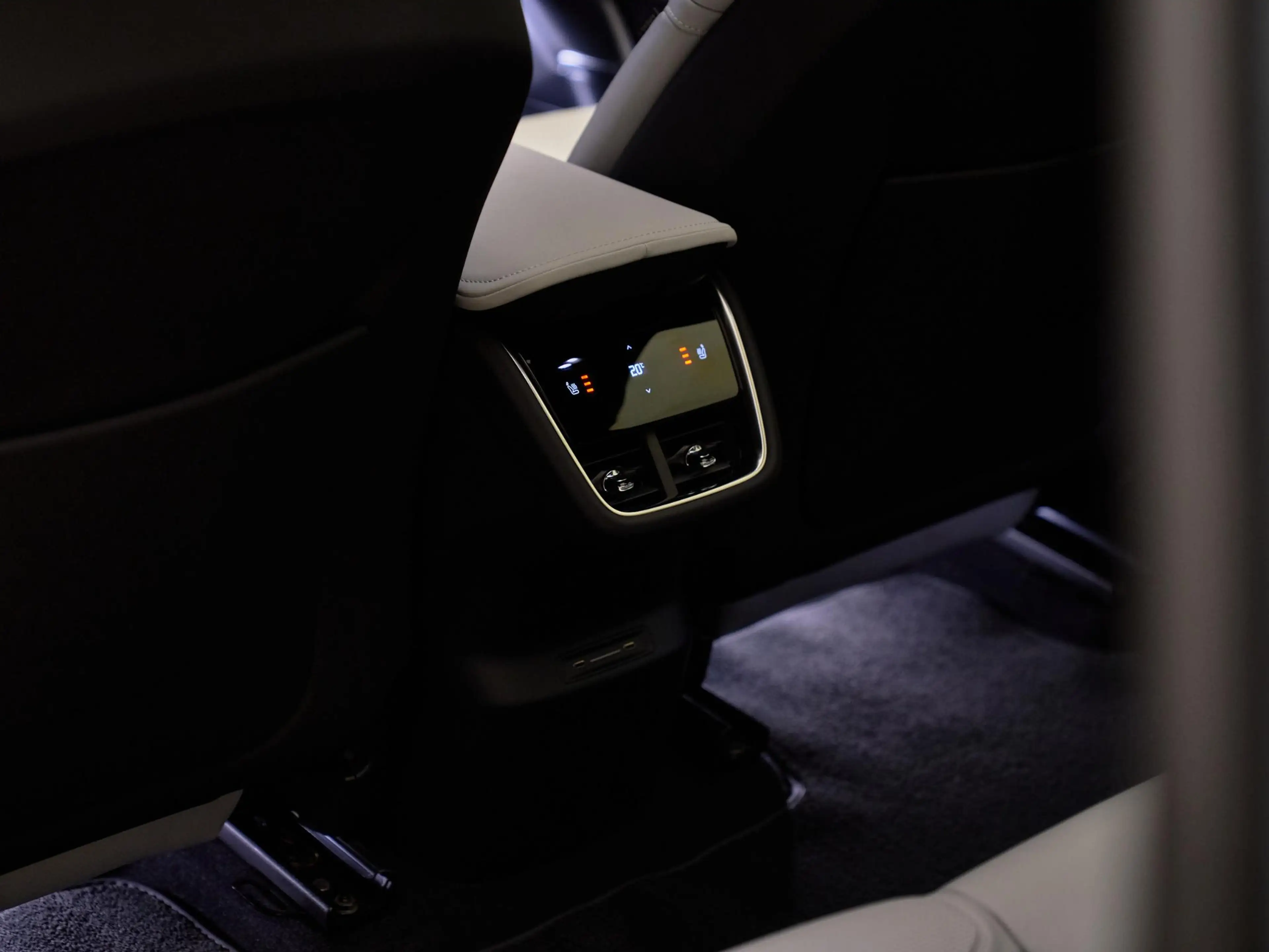 Polestar 3 Long Range Dual Motor , Prime Pack, B&W, HUD, luch — photo 26