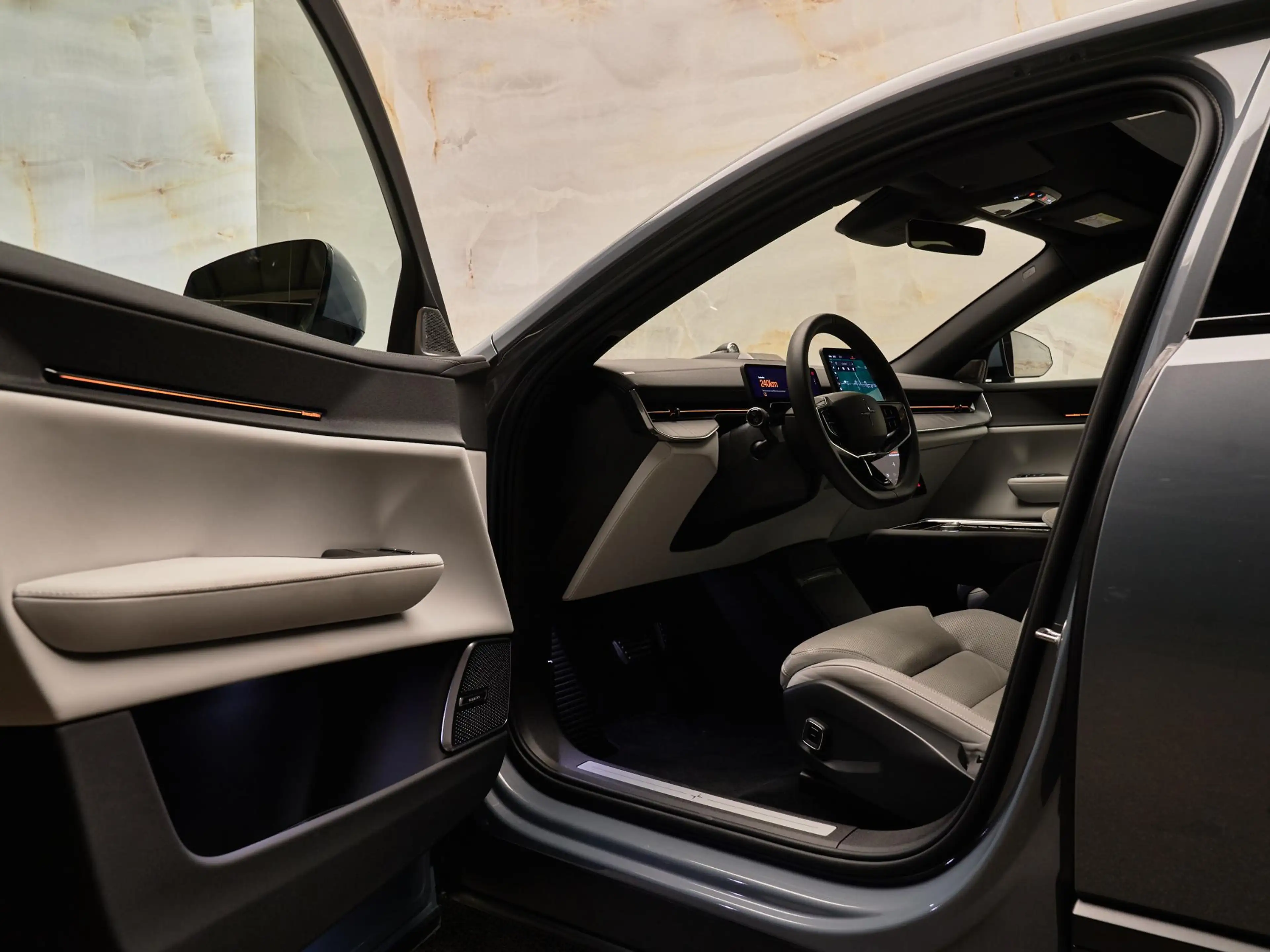 Polestar 3 Long Range Dual Motor , Prime Pack, B&W, HUD, luch — photo 6
