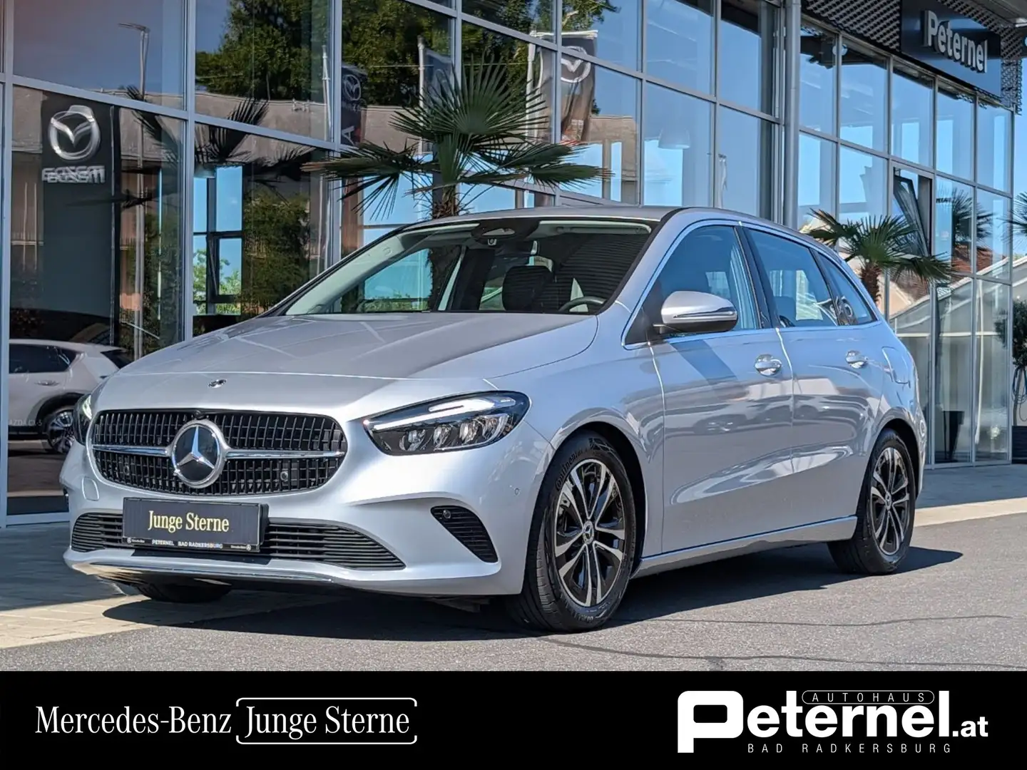 Mercedes-Benz B 180 Progressive PTS Shz LED eHeck AUT AHK RKam Silber - 1