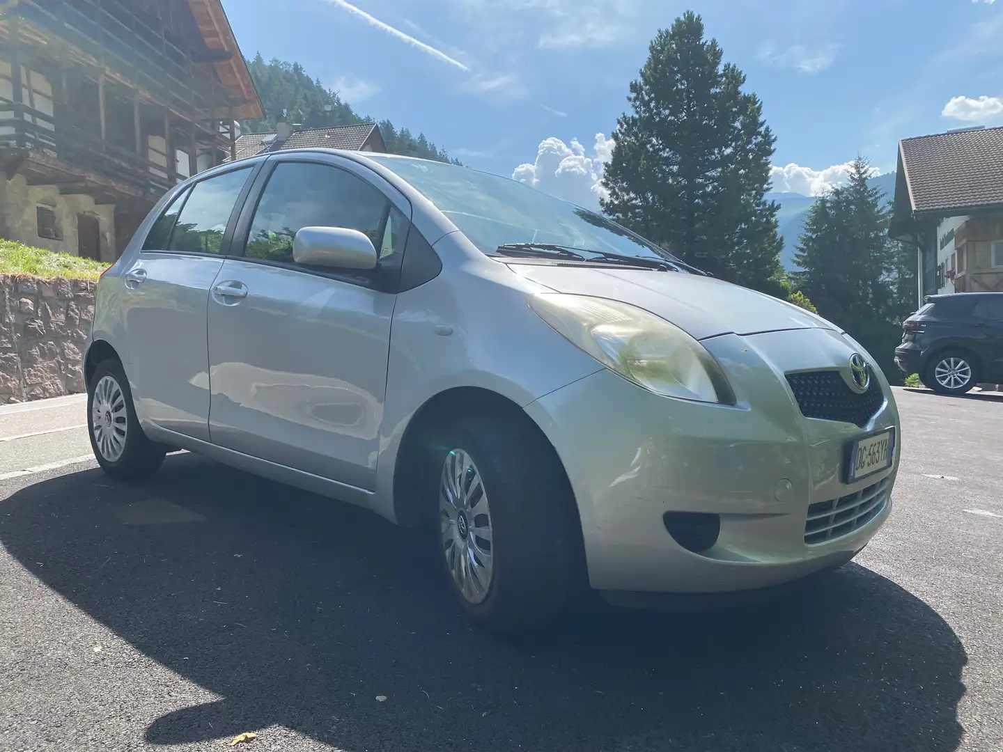 Toyota Yaris Yaris 2a 1.0 Sol Argento - 1