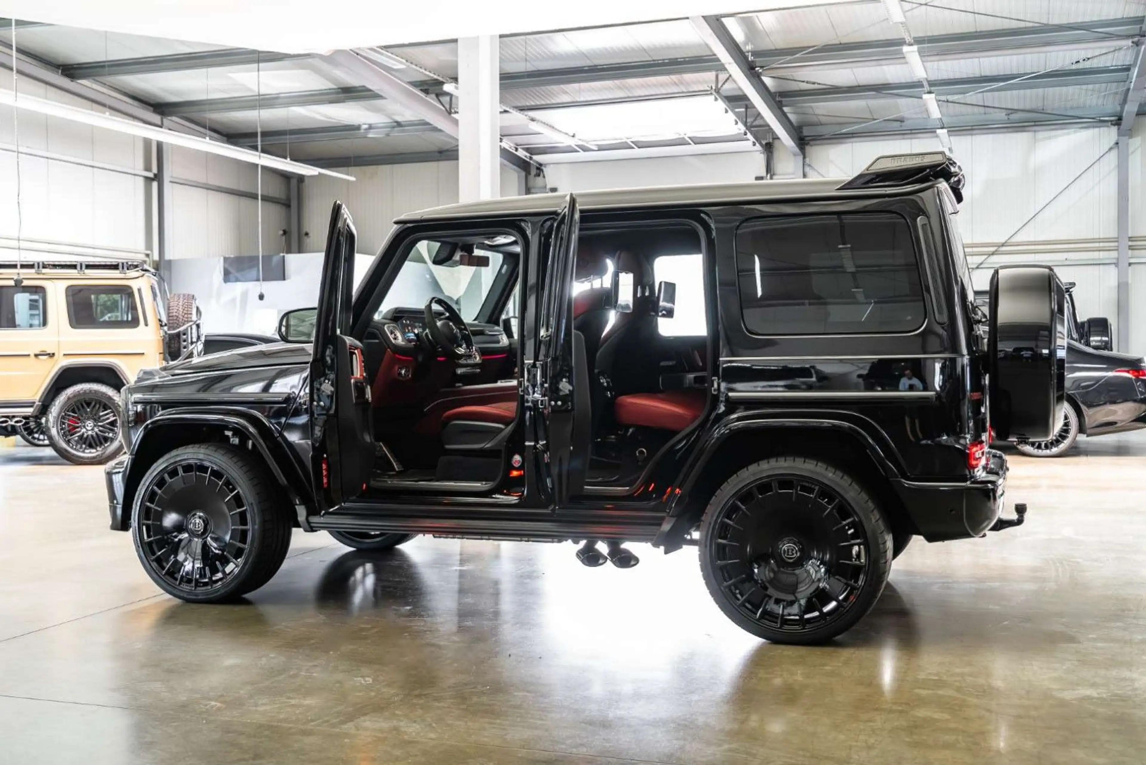Mercedes-Benz G 63 AMG / BRABUS / 24" Monoblock / MY 2027 — photo 15