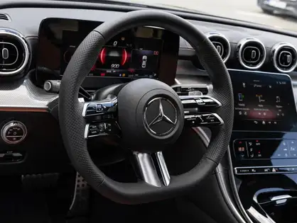 Annonce voiture d'occasion Mercedes-Benz C 200 - CARADIZE