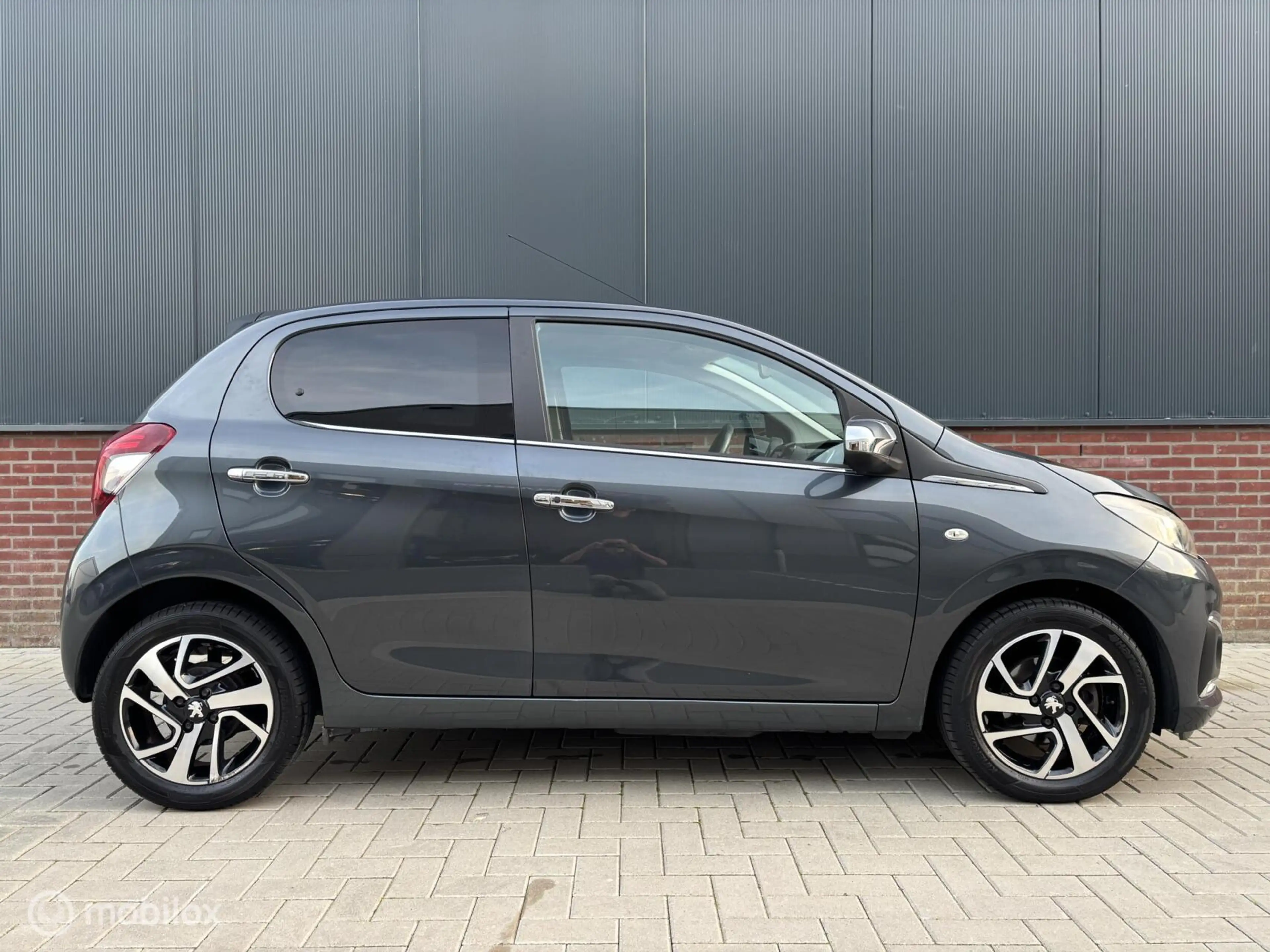 Peugeot 108 1.0 e-VTi Première | Camera | Keyless | Climate — photo 7