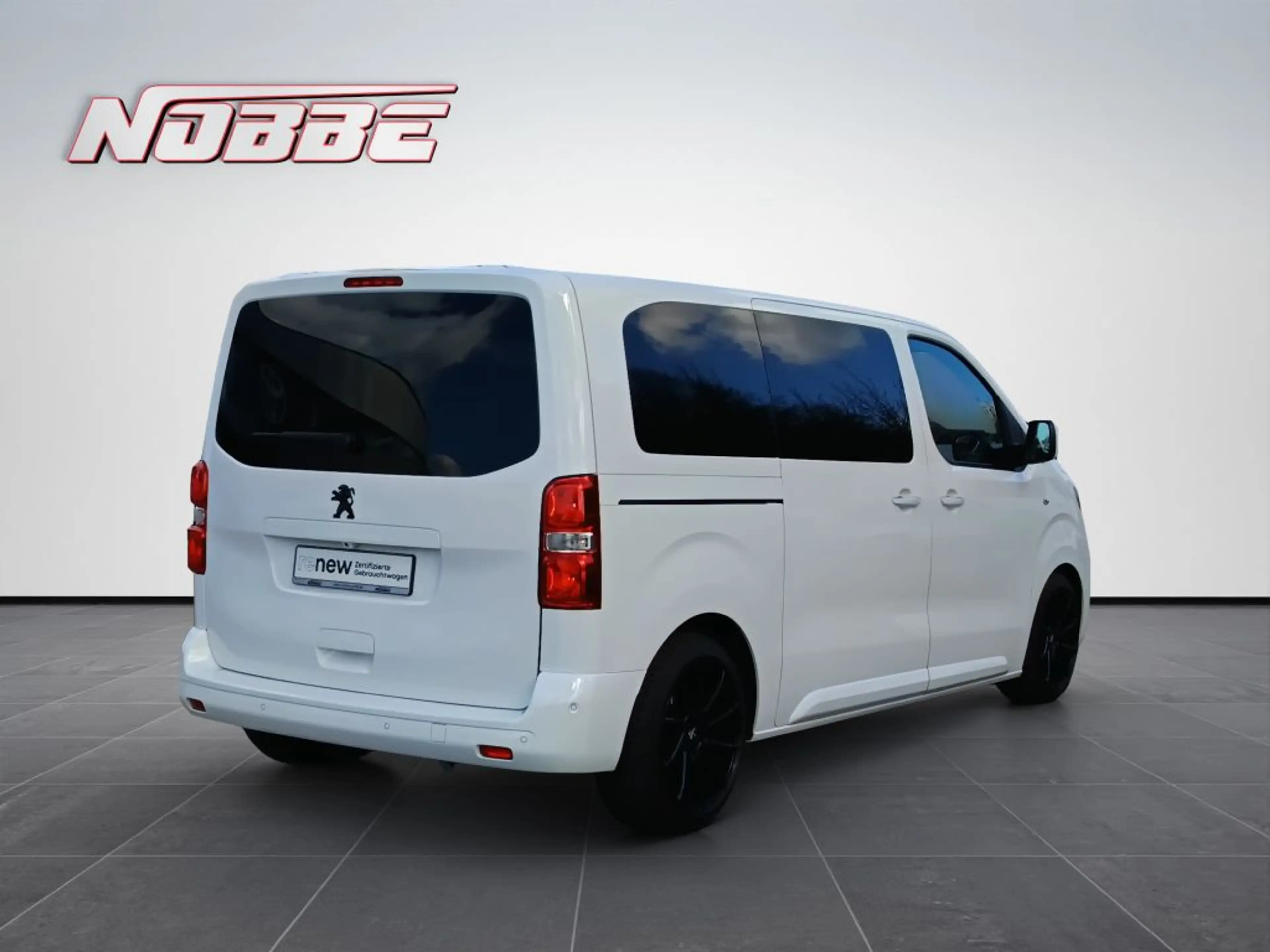Peugeot Traveller L2 2.0 BlueHDi 180 EAT8 Business VIP — photo 5