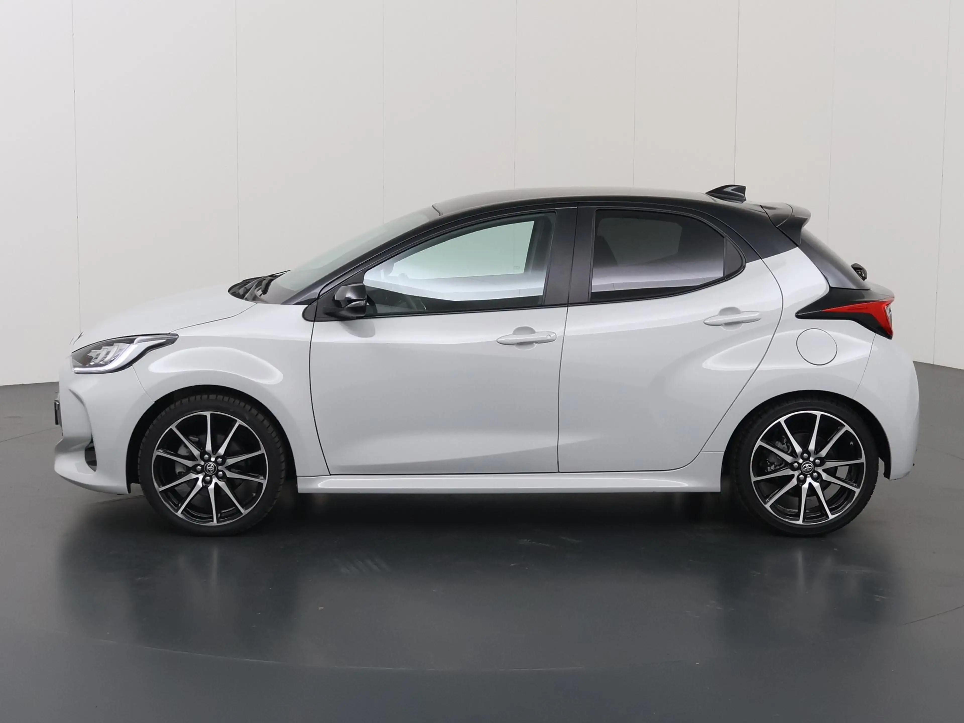 Toyota Yaris 1.5 Hybrid GR Sport | Panoramadak | Navigatie | HU — photo 5