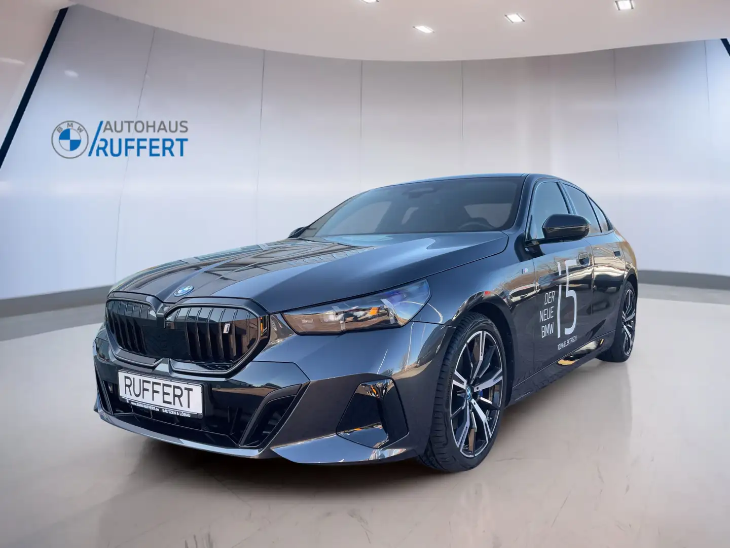 BMW i5 eDrive40 Limousine M Sportpaket HK HiFi DAB Grigio - 1