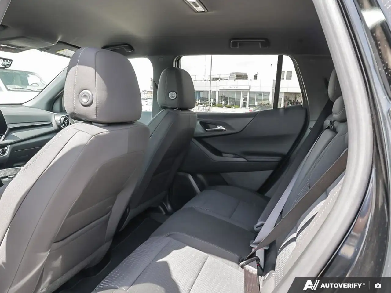 Chevrolet Equinox снимка Chevrolet Equinox