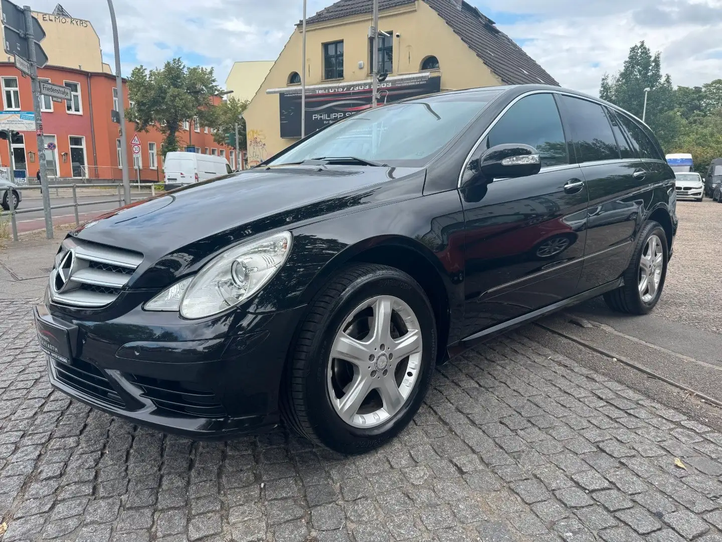 Mercedes-Benz R 320 CDI 4MATIC*AMG STYLING*LEDER*FOND-ENTERTAI Zwart - 1