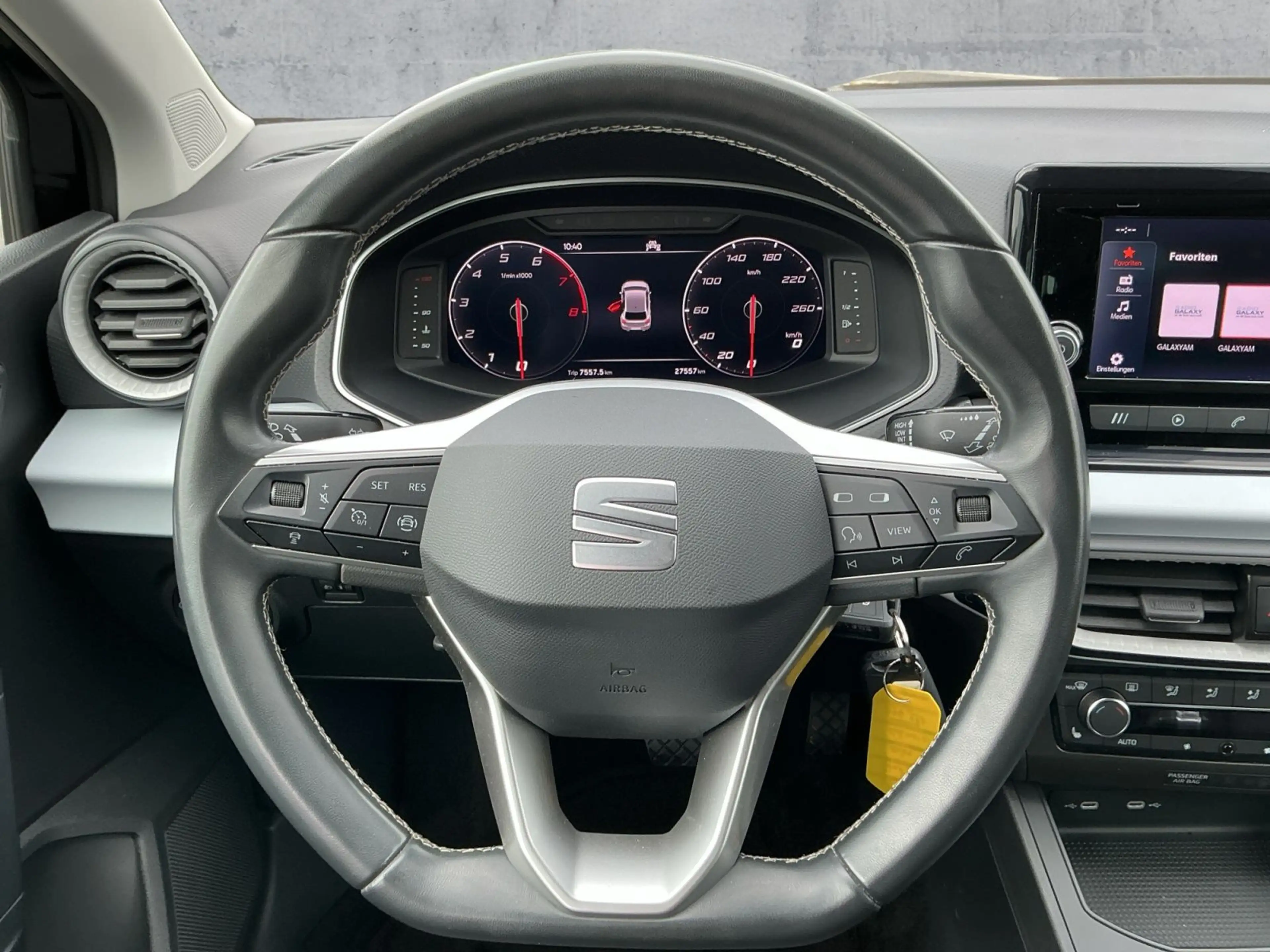 SEAT Ibiza 1.0 TSI DSG STYLE LED+RFK+ACC+SHZ+16"LM — photo 10