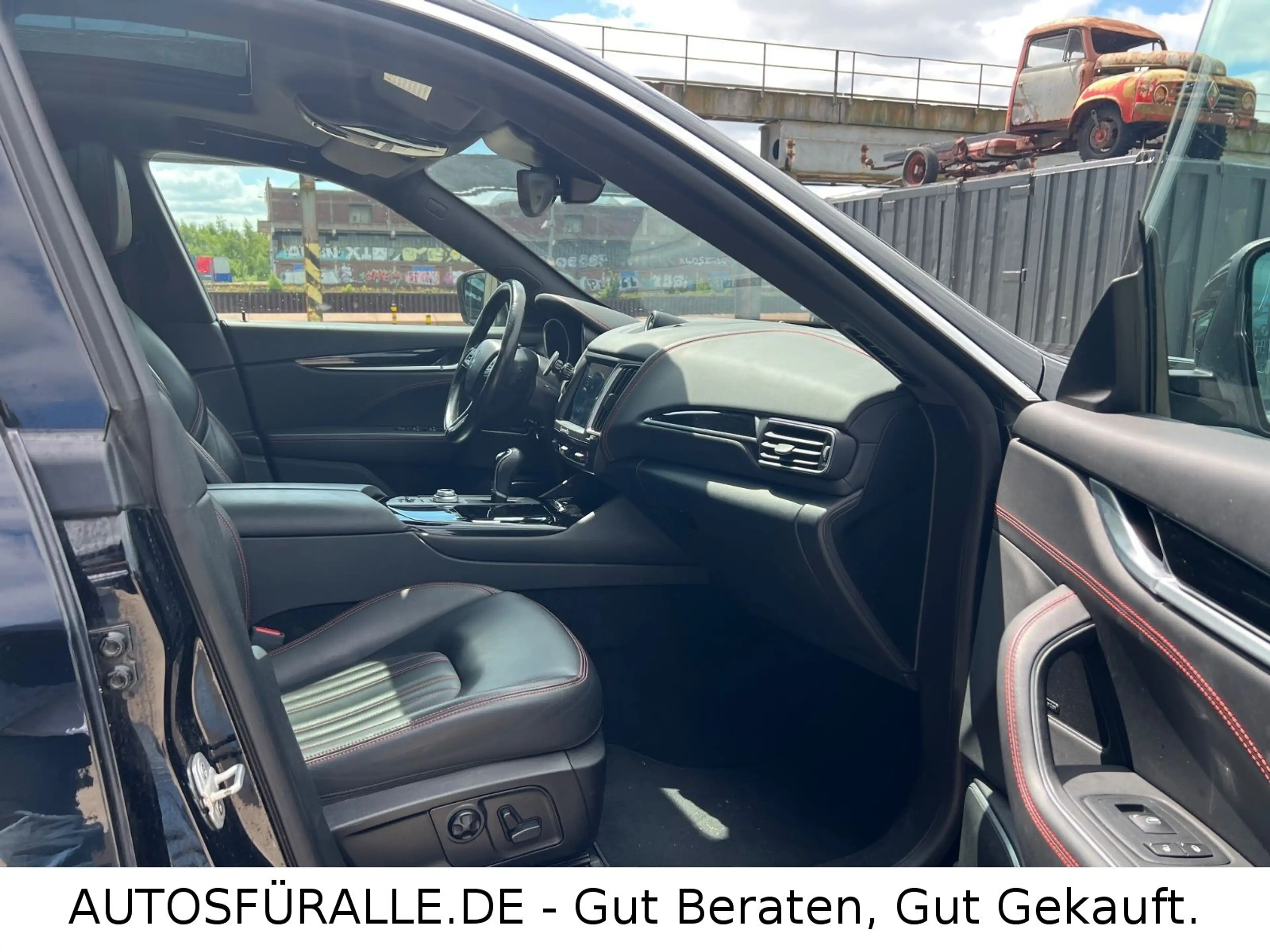 Maserati Levante Q4*Pano*Leder*DE*SH*LUFT*TOP! — photo 14