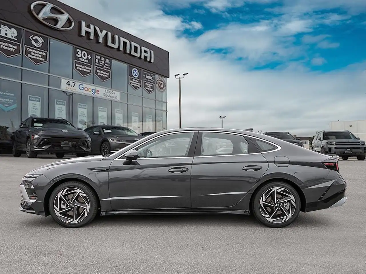 Hyundai SONATA снимка Hyundai SONATA