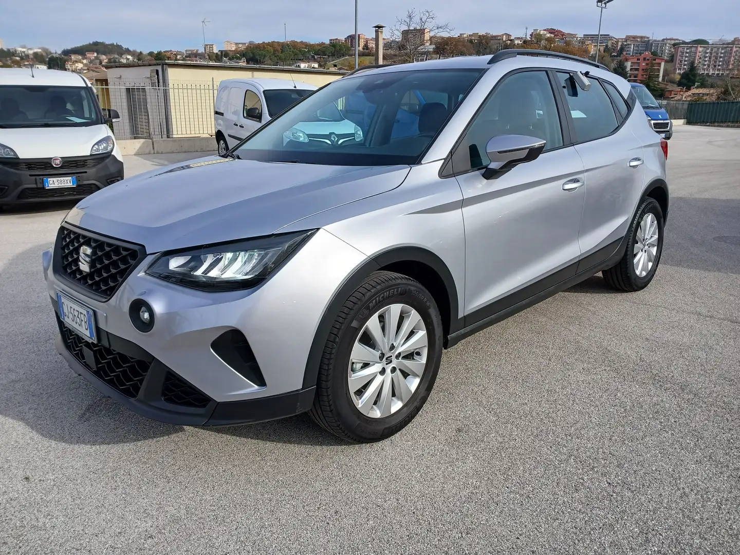 SEAT Arona SEAT ARONA 1.0 ECO TSI STYLE 110 CV 6 MARCE 2022 Argento - 1