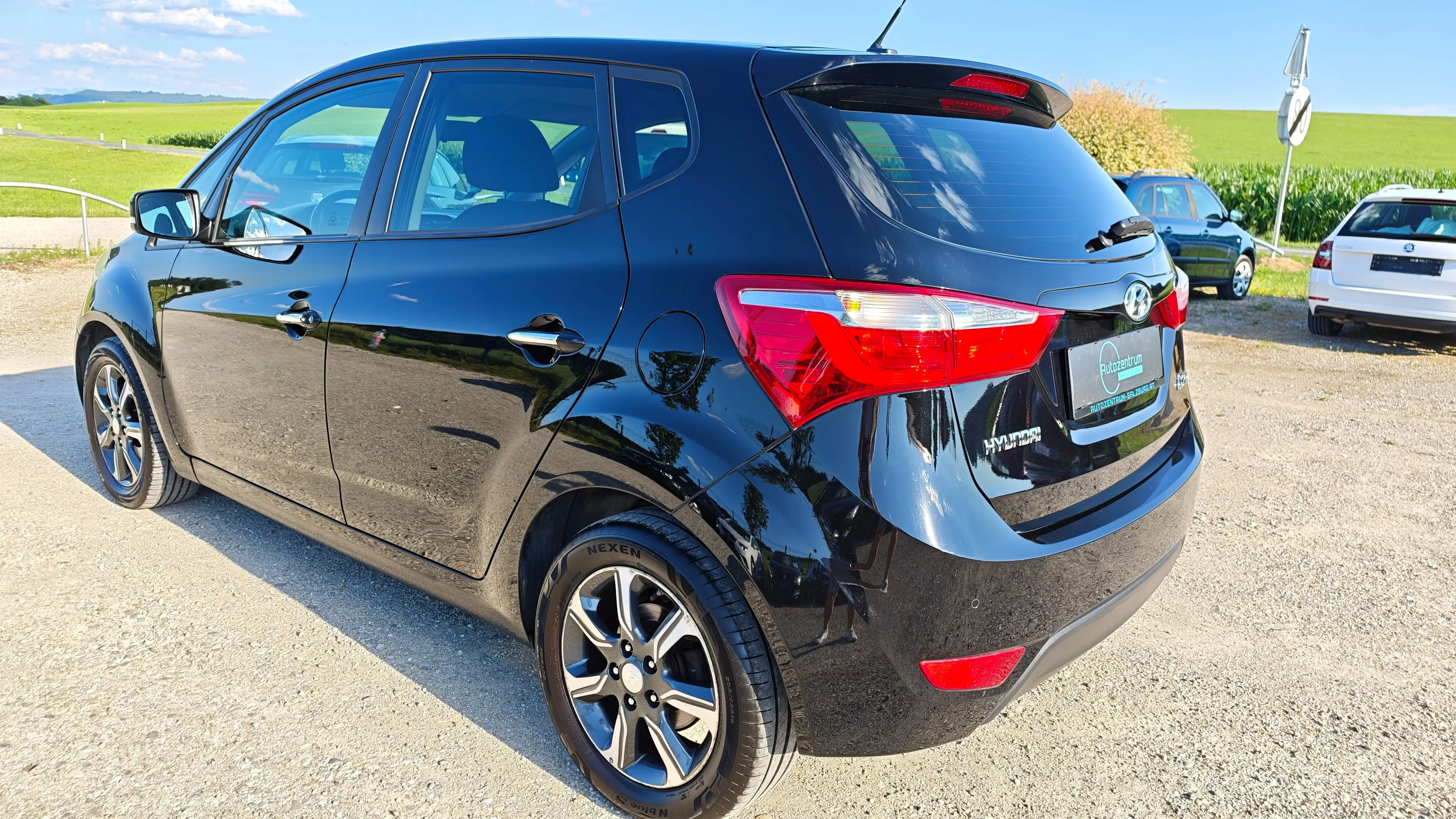 Hyundai iX20 Classic — photo 3