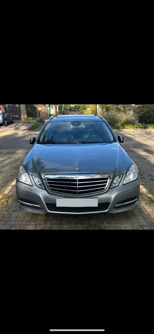 Mercedes-Benz E 250 BE Avantgarde - 2