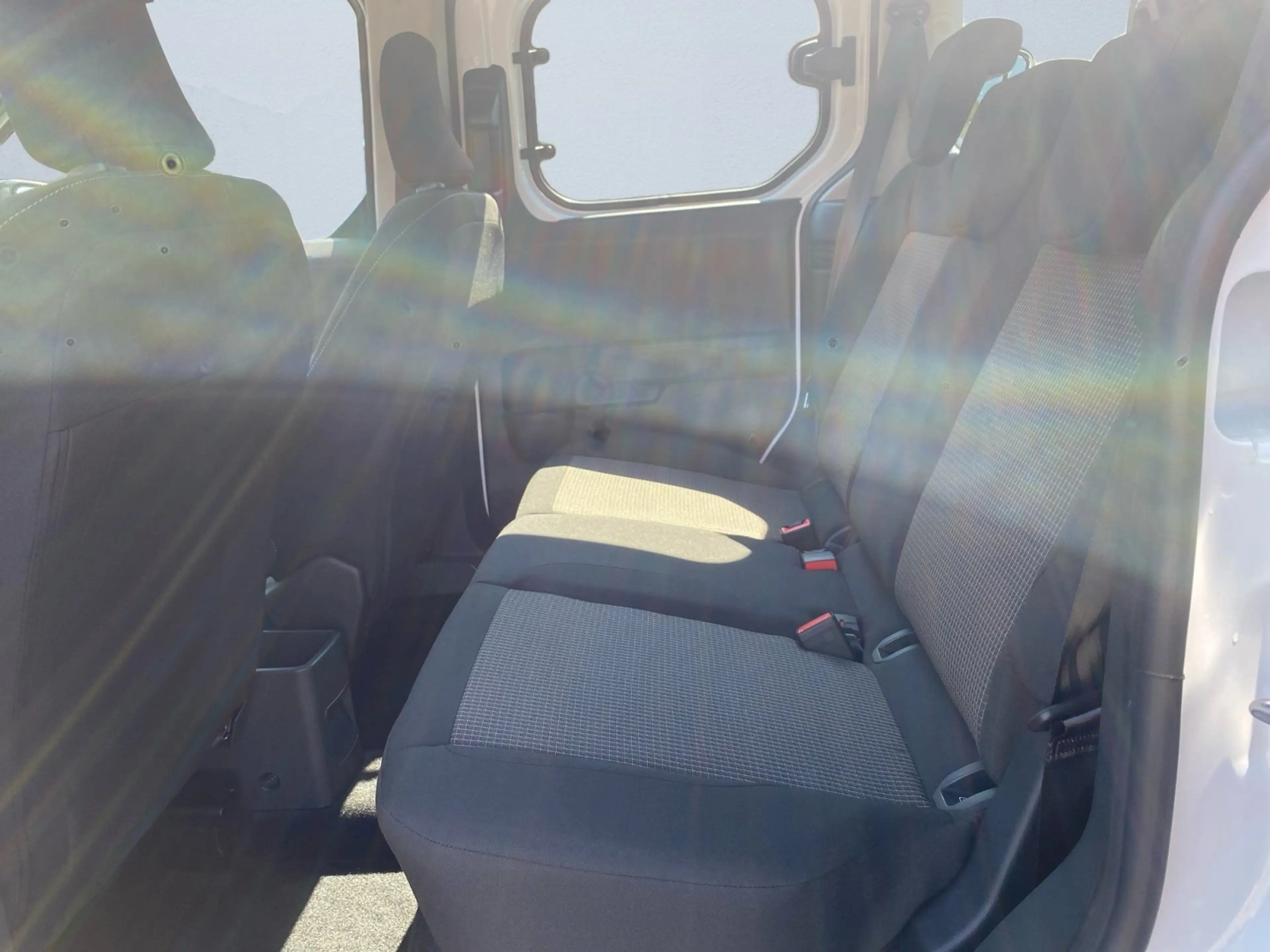 Ford Tourneo Courier 1.0 EcoBoost Trend AHK SHZ PDC — photo 7