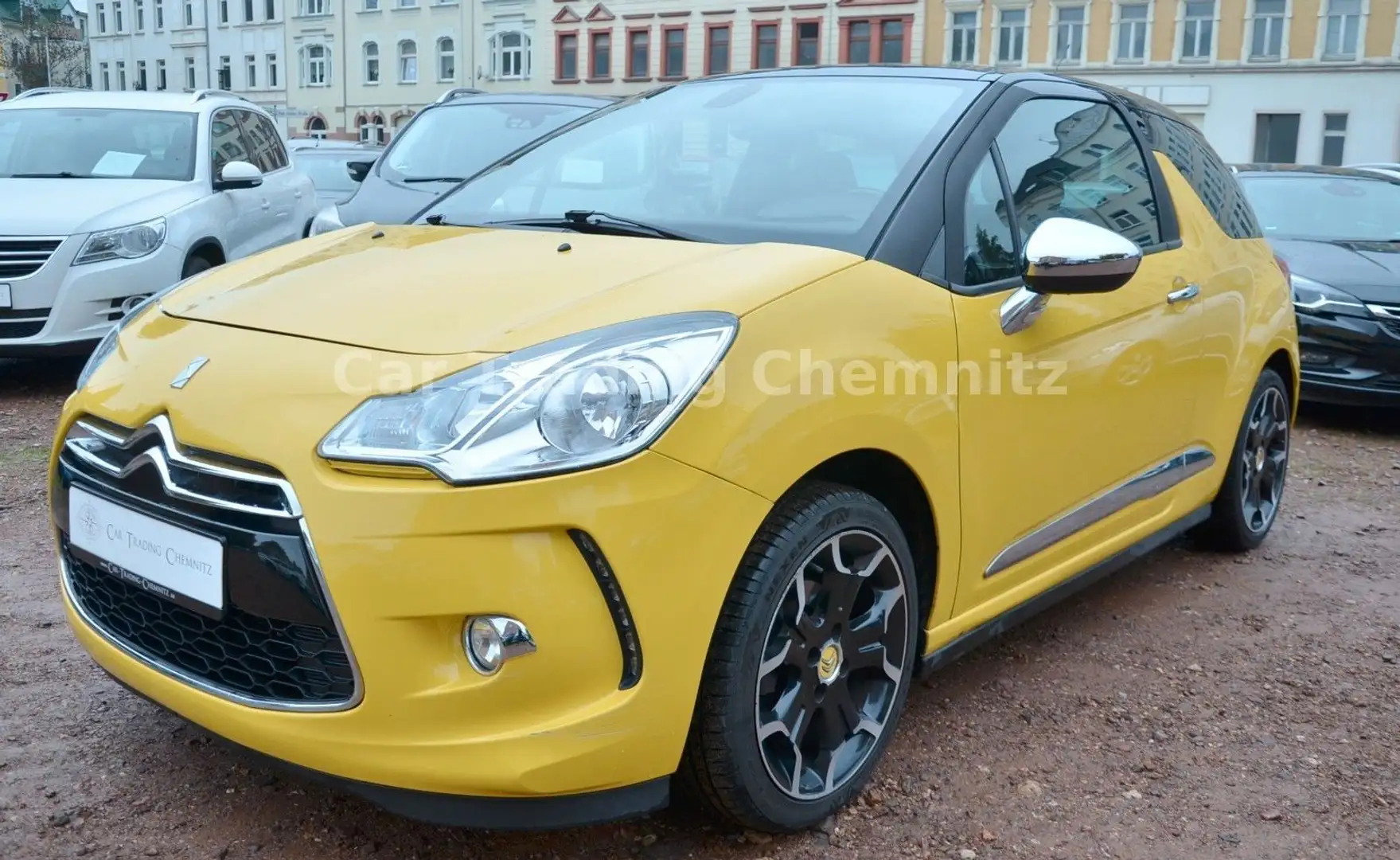 Citroen DS3 SoChic 1.6 Klimaautomatik Sitzheizung Gelb - 1