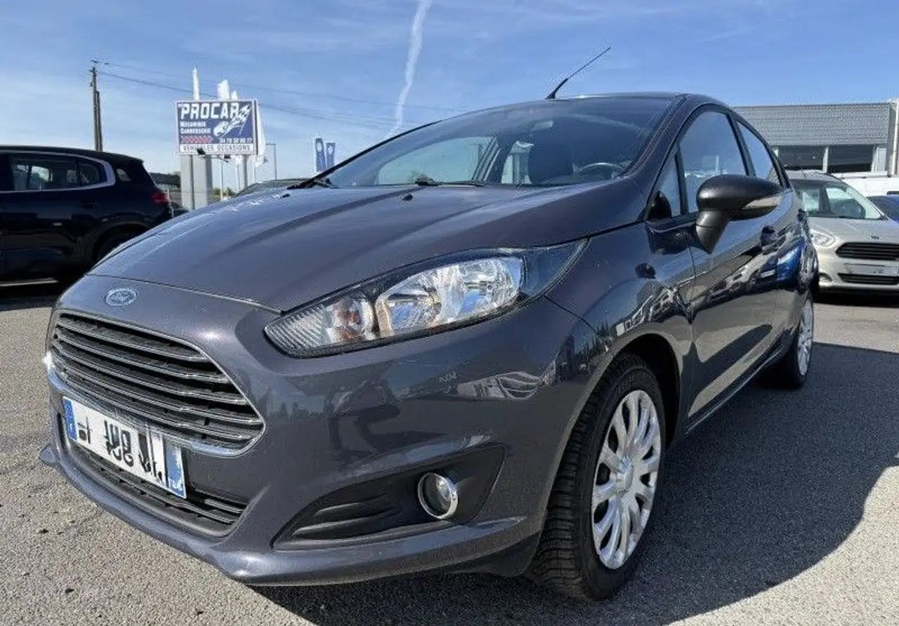 Ford Fiesta 1.25 82CH EDITION 5P
