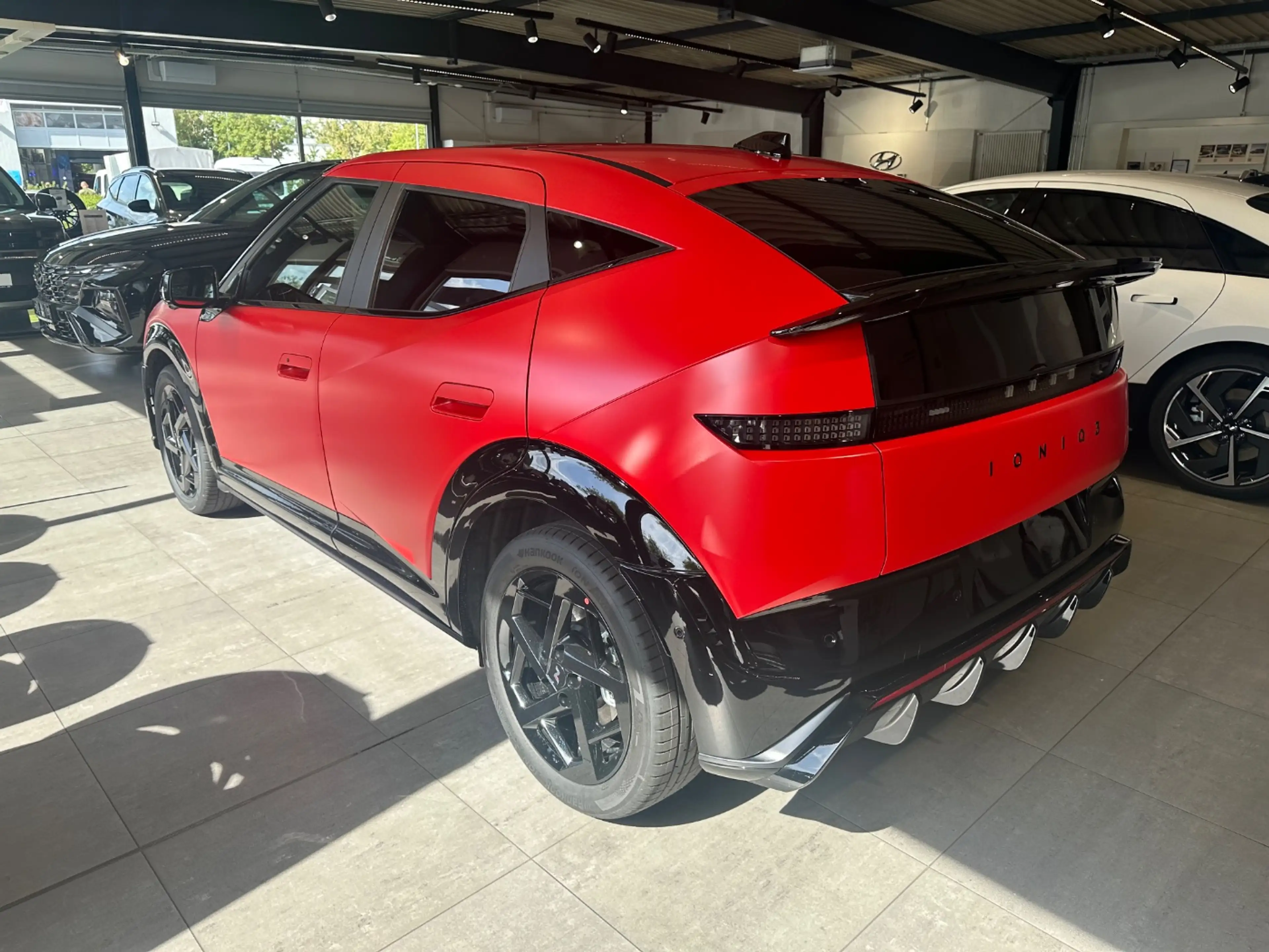 Hyundai IONIQ 3 Elektro N-Line 14,6 Display 360° Kamera — photo 8