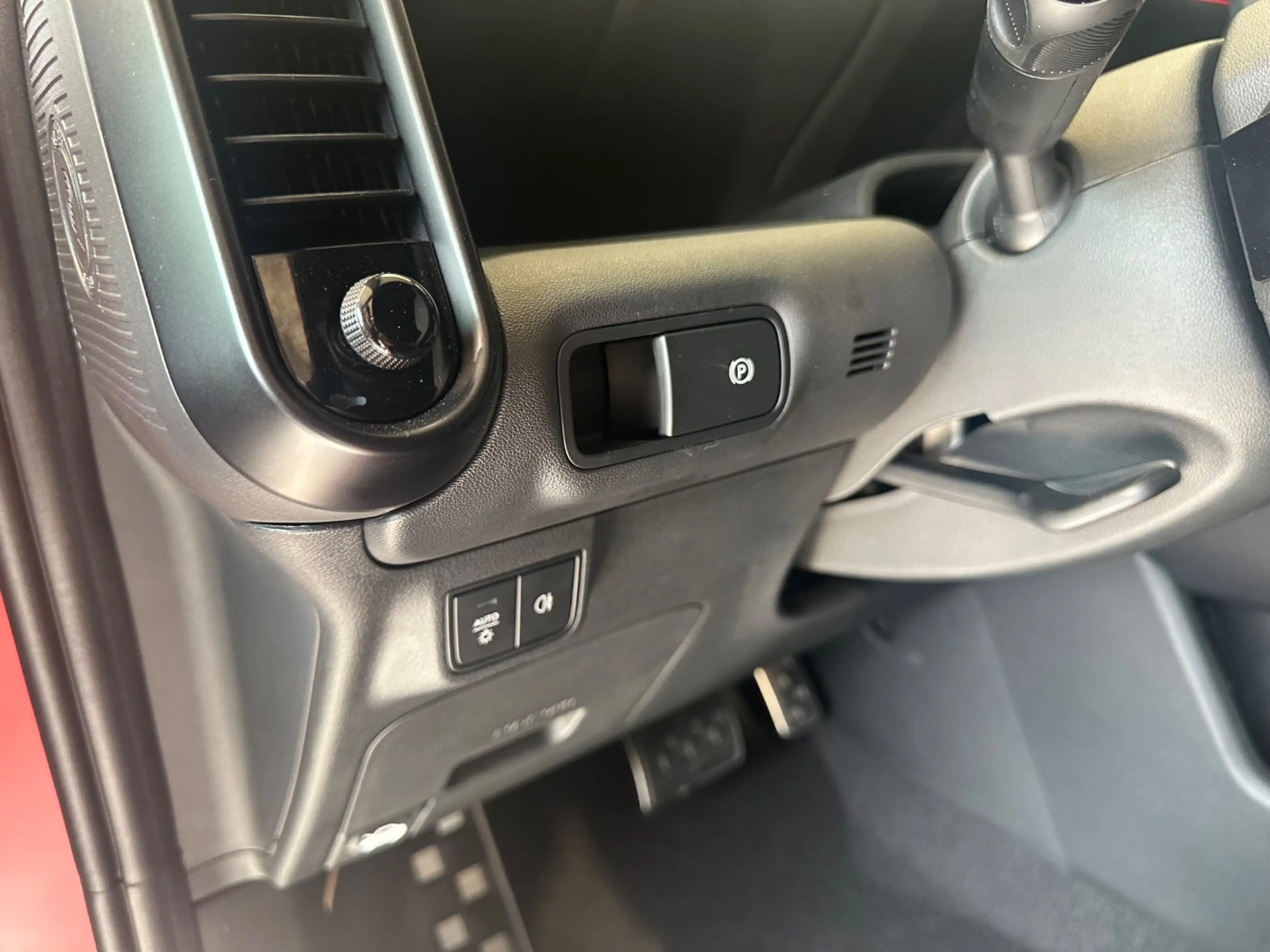 Hyundai IONIQ 3 Elektro N-Line 14,6 Display 360° Kamera — photo 11
