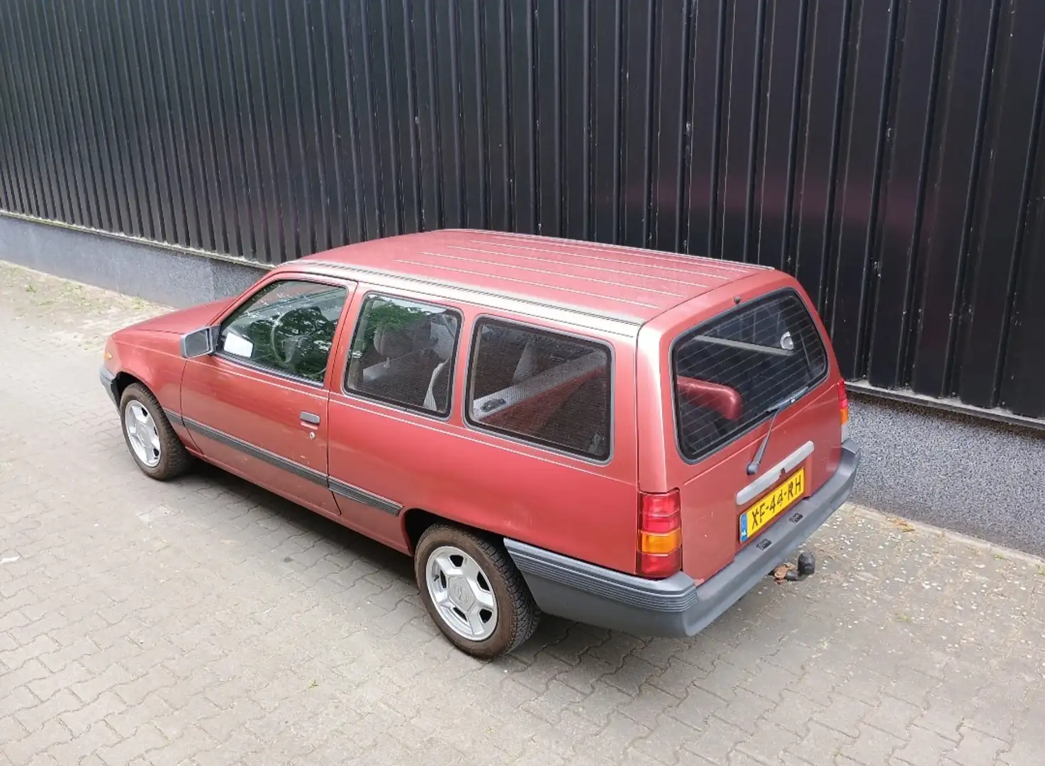 Opel Kadett E Caravan 1.3 S6 Červená - 2