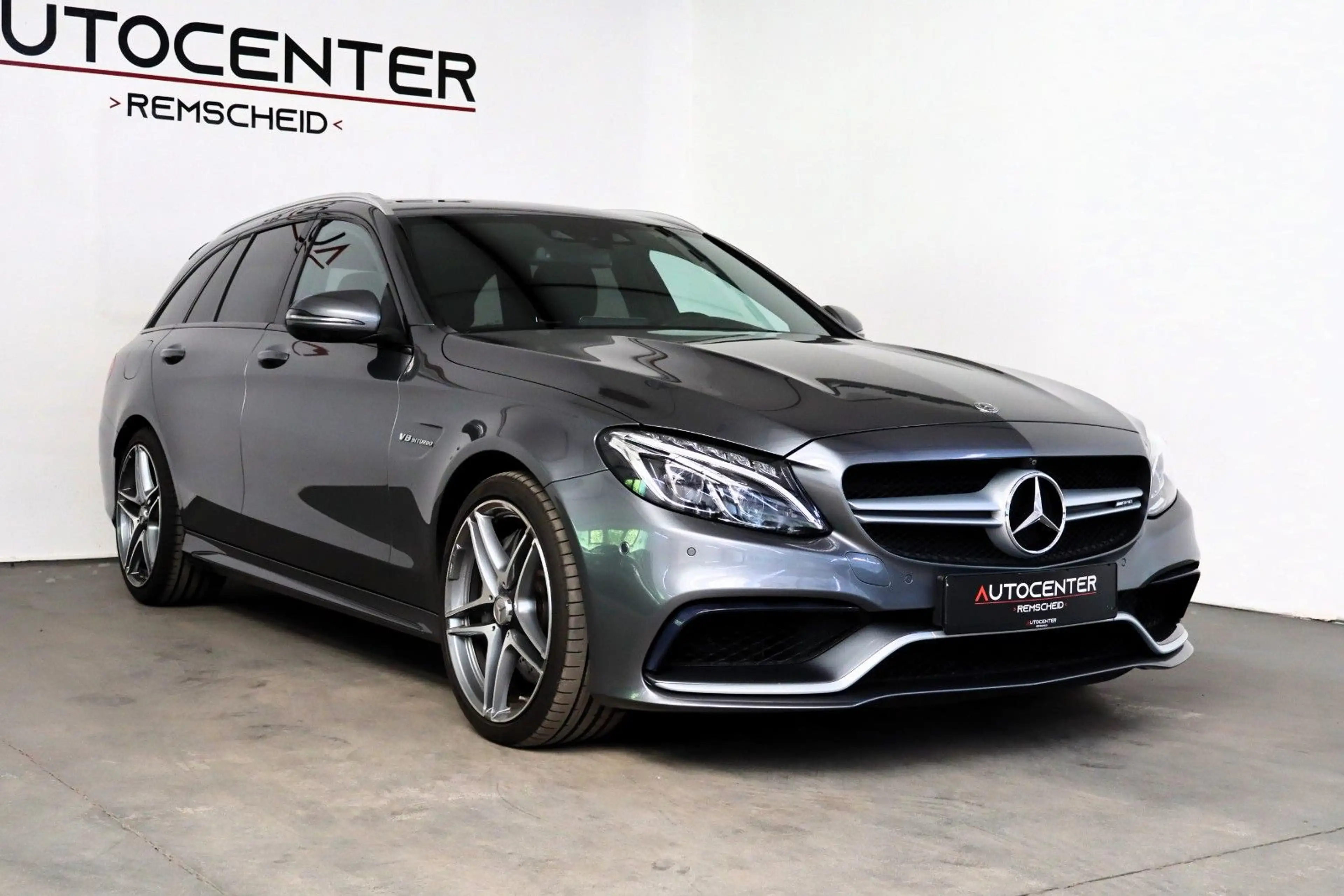Mercedes-Benz C 63 AMG C 63 T AMG V8 Burmester Multibeam 360° Head-Up — photo 3