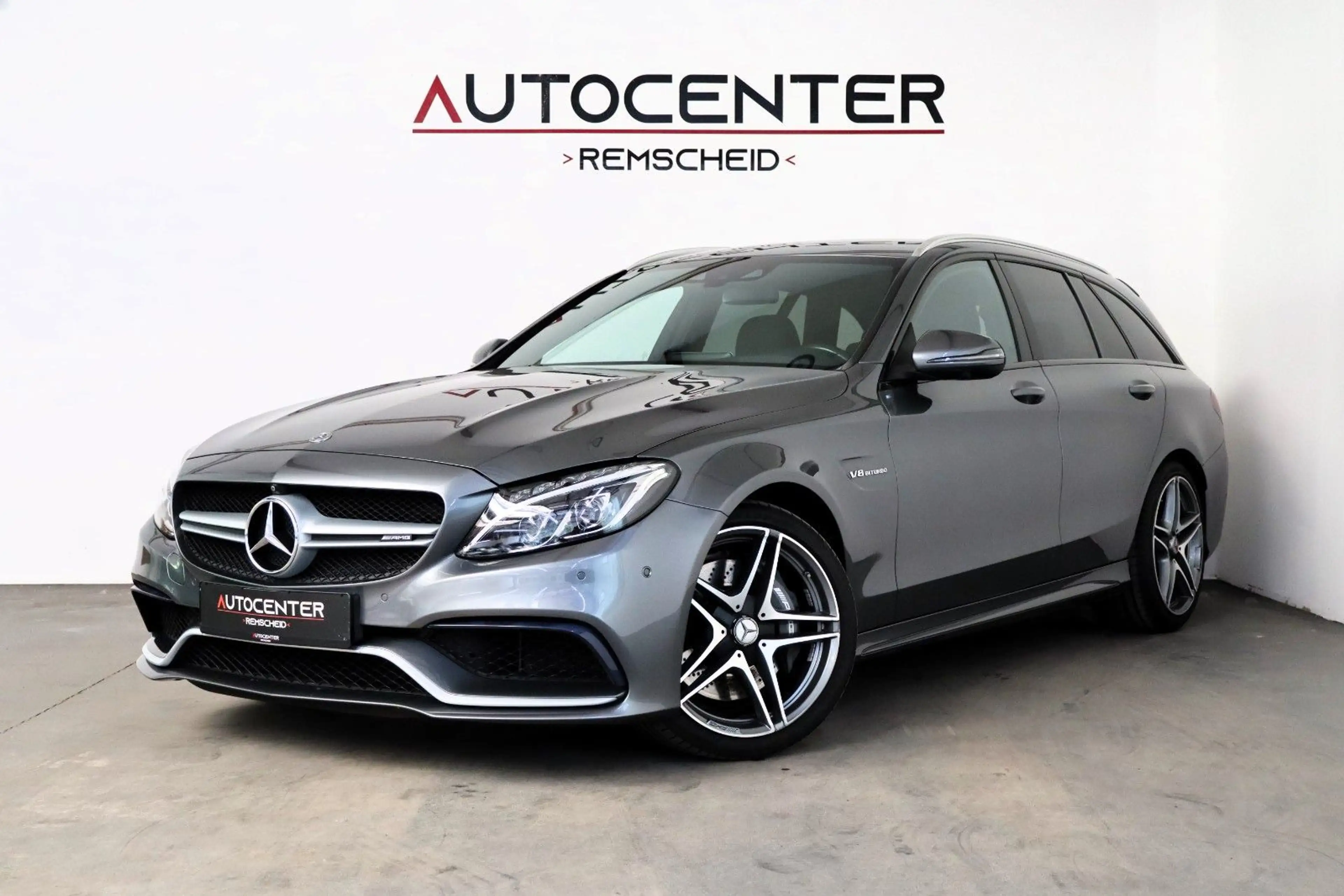 Mercedes-Benz C 63 AMG C 63 T AMG V8 Burmester Multibeam 360° Head-Up