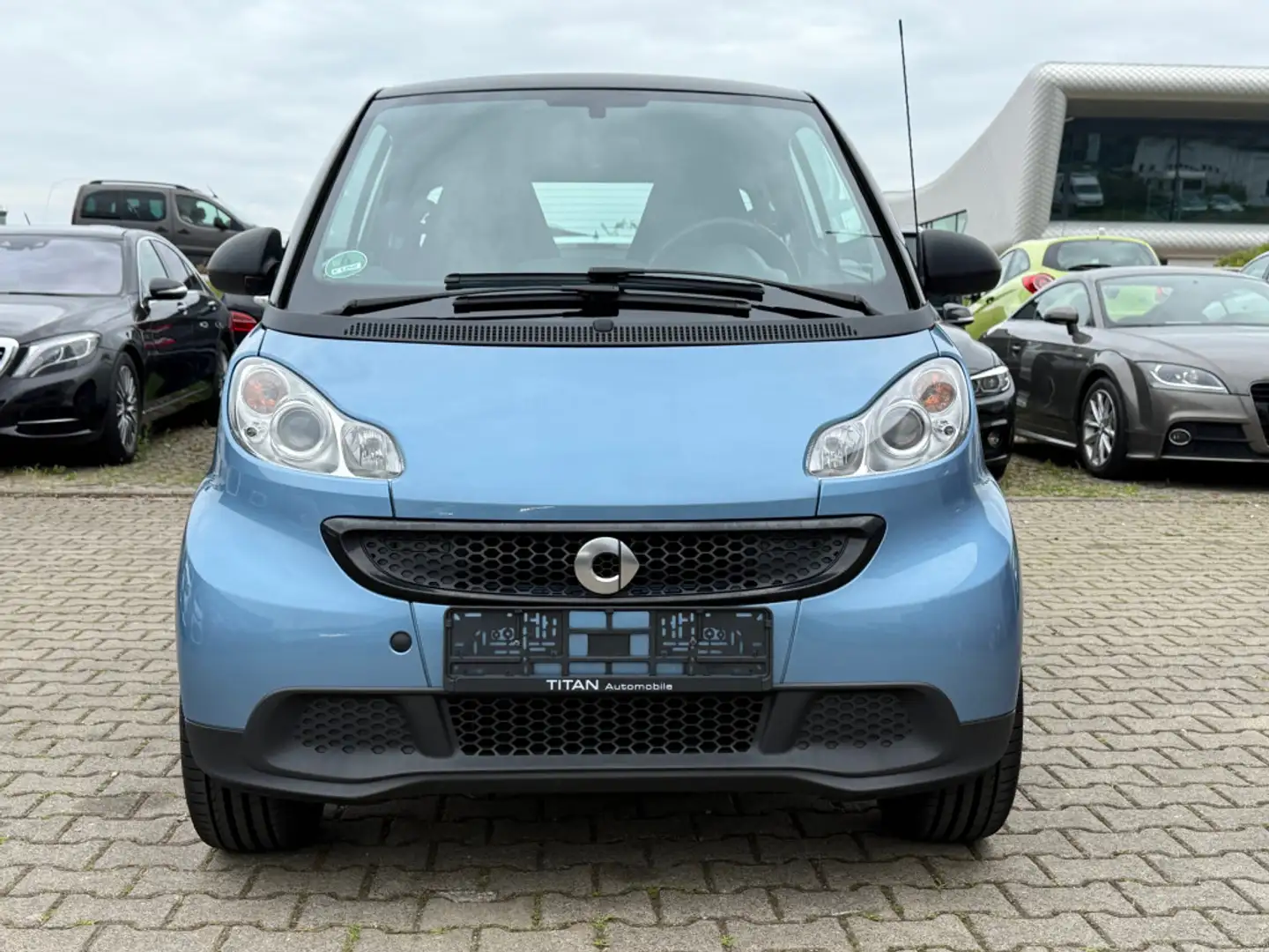 smart forTwo 45 kW TÜV neu ZV Bluetooth 8-fach bereift Blau - 2