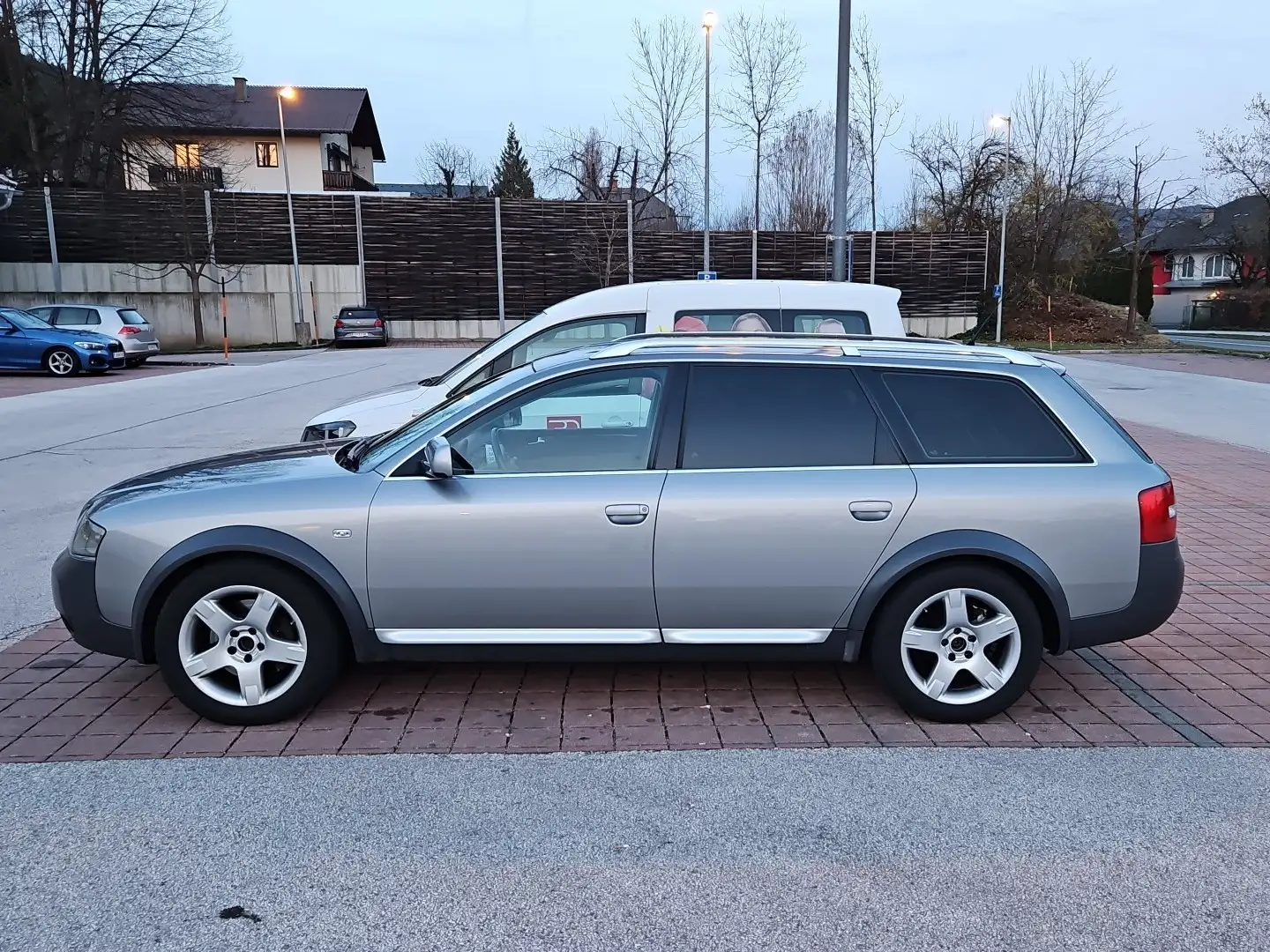 Audi A6 allroad quattro Low Range 2,5 TDI Silber - 2