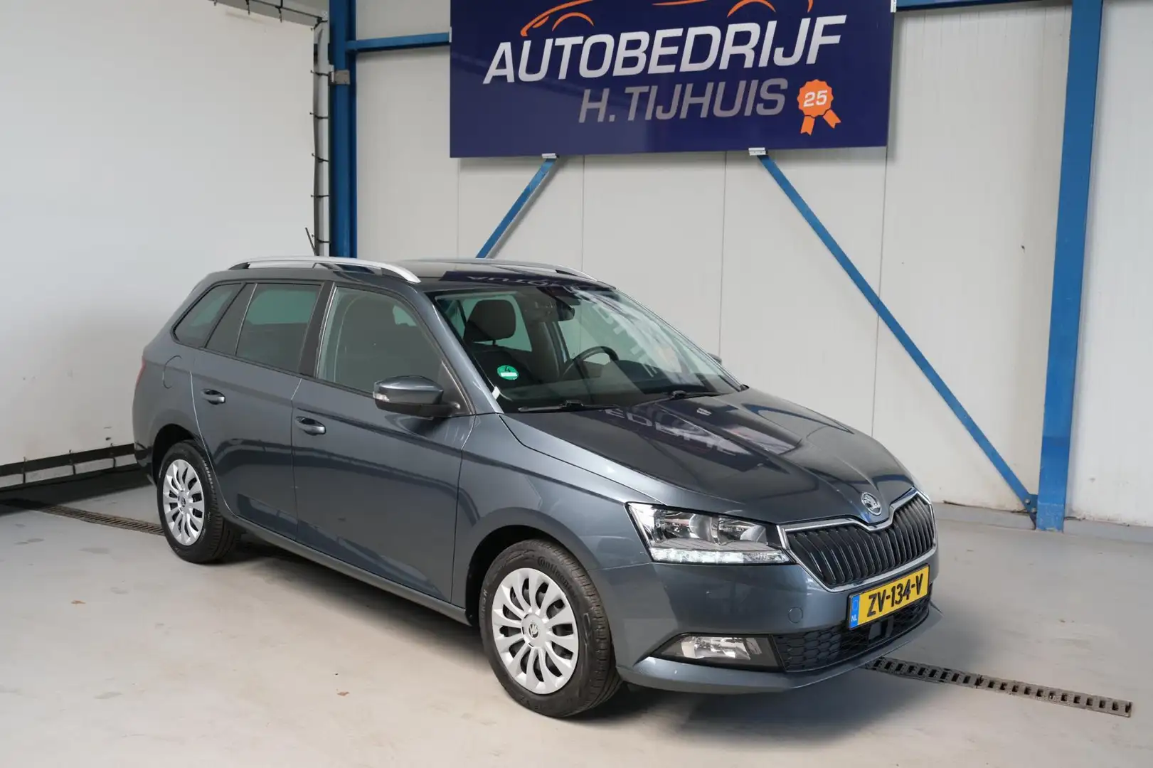 Skoda Fabia Combi 1.0 TSI Ambition - N.A.P. Airco, Cruise, PDC Grau - 1