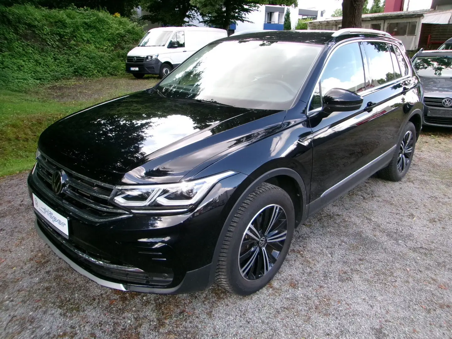 Volkswagen Tiguan 2.0 TDI DSG Elegance 4Motion AHK STANDH. Schwarz - 1