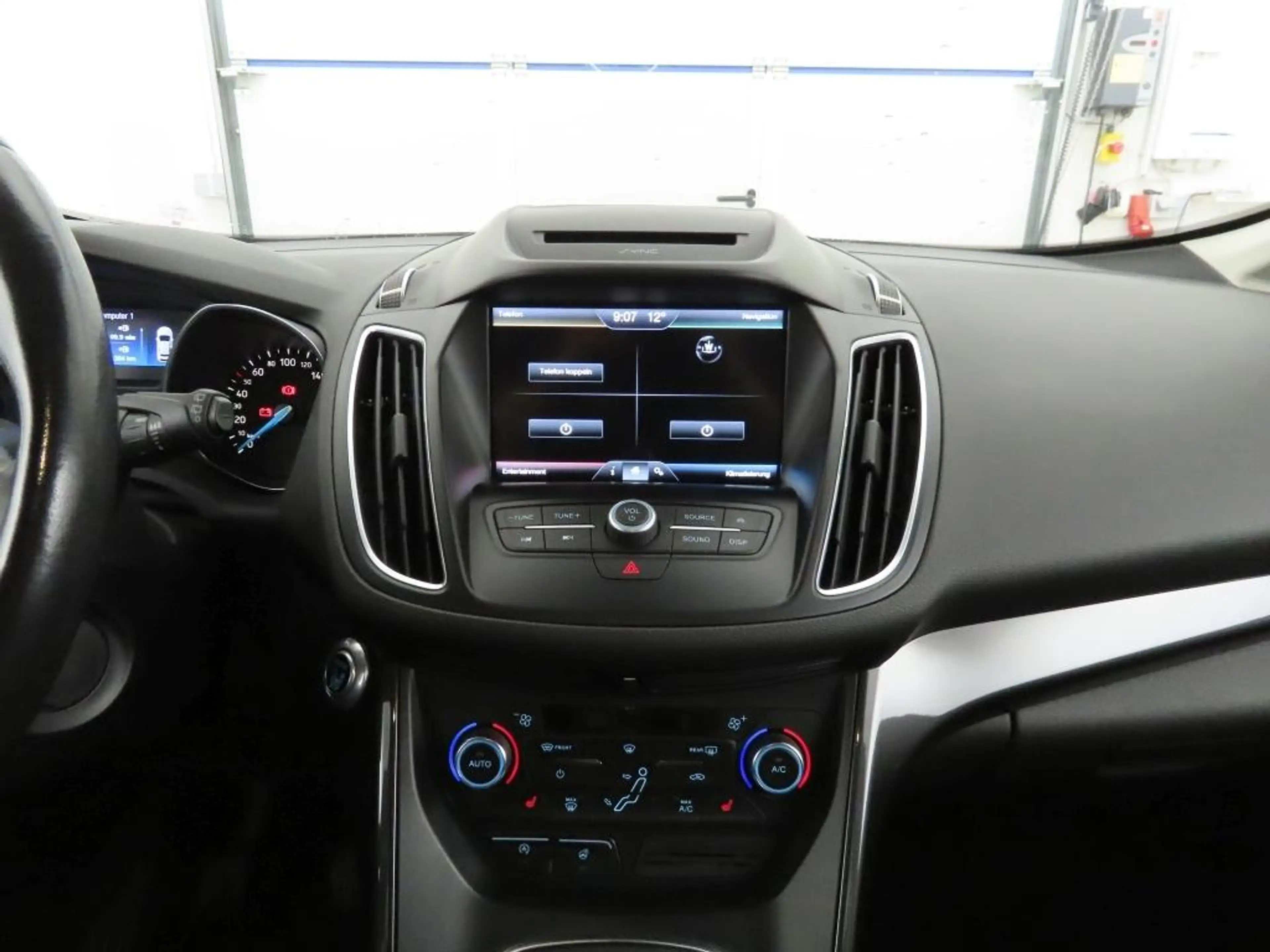 Ford C-Max 1.5 EcoB Titanium WinterPak+Kam+Navi+Klima — photo 15
