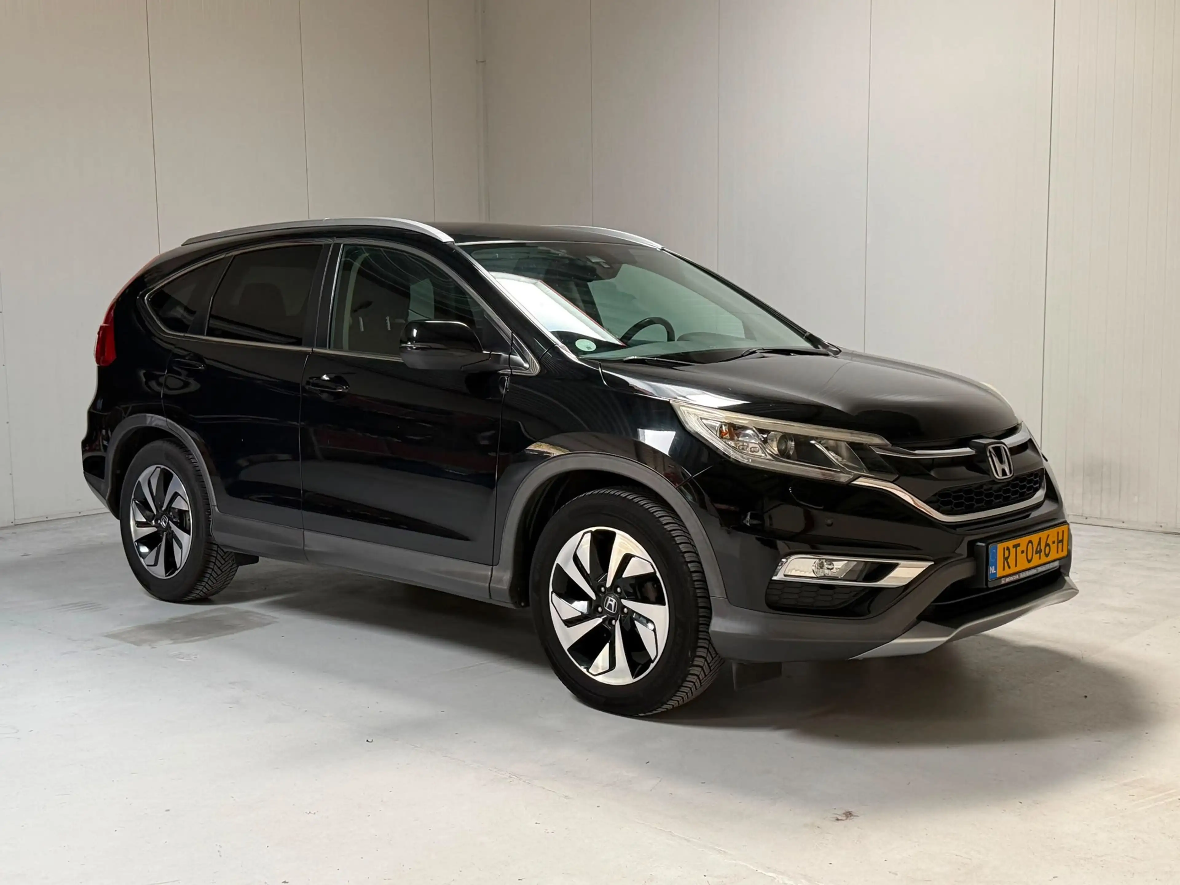 Honda CR-V 1.6D Lifestyle — photo 9