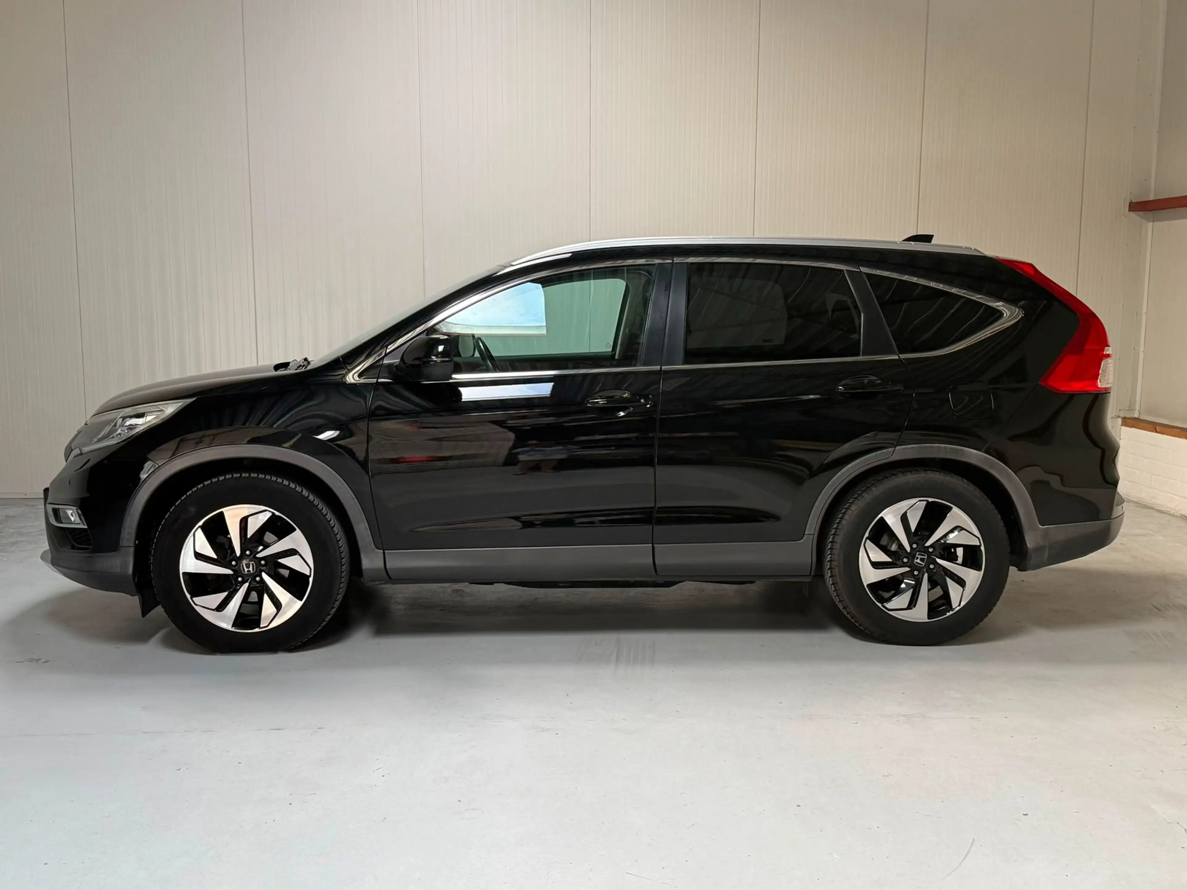 Honda CR-V 1.6D Lifestyle — photo 4