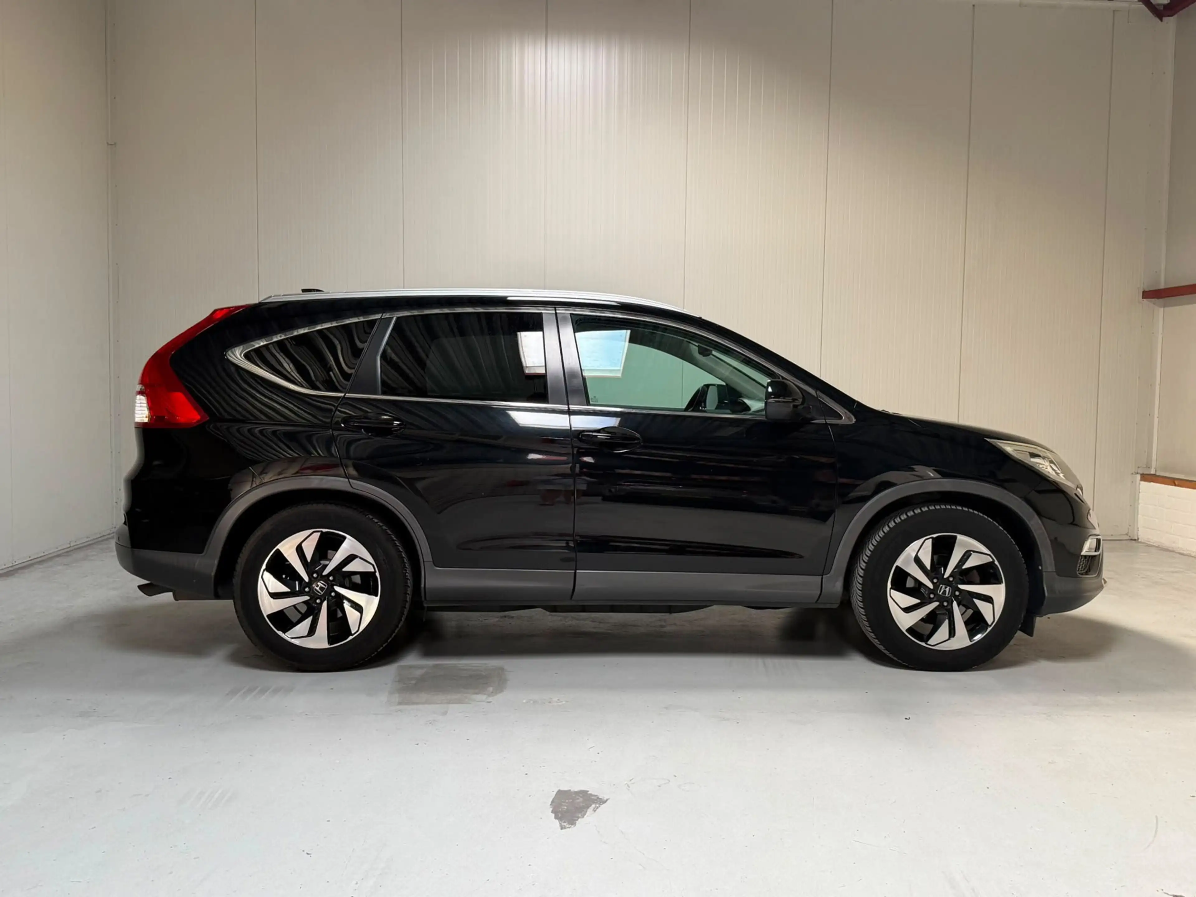 Honda CR-V 1.6D Lifestyle — photo 3