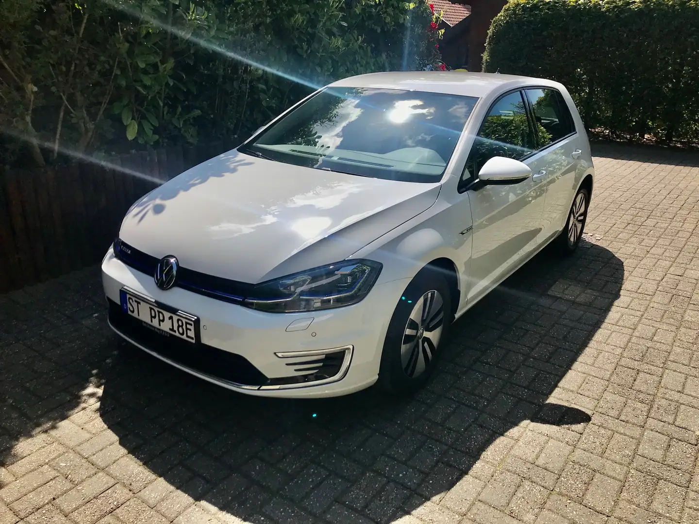 Volkswagen e-Golf e-Golf Weiß - 2