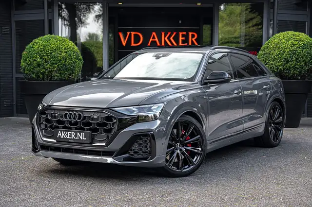 Audi Q8 60 TFSIe Exclusive Lak | Vierwielsturing | Massage