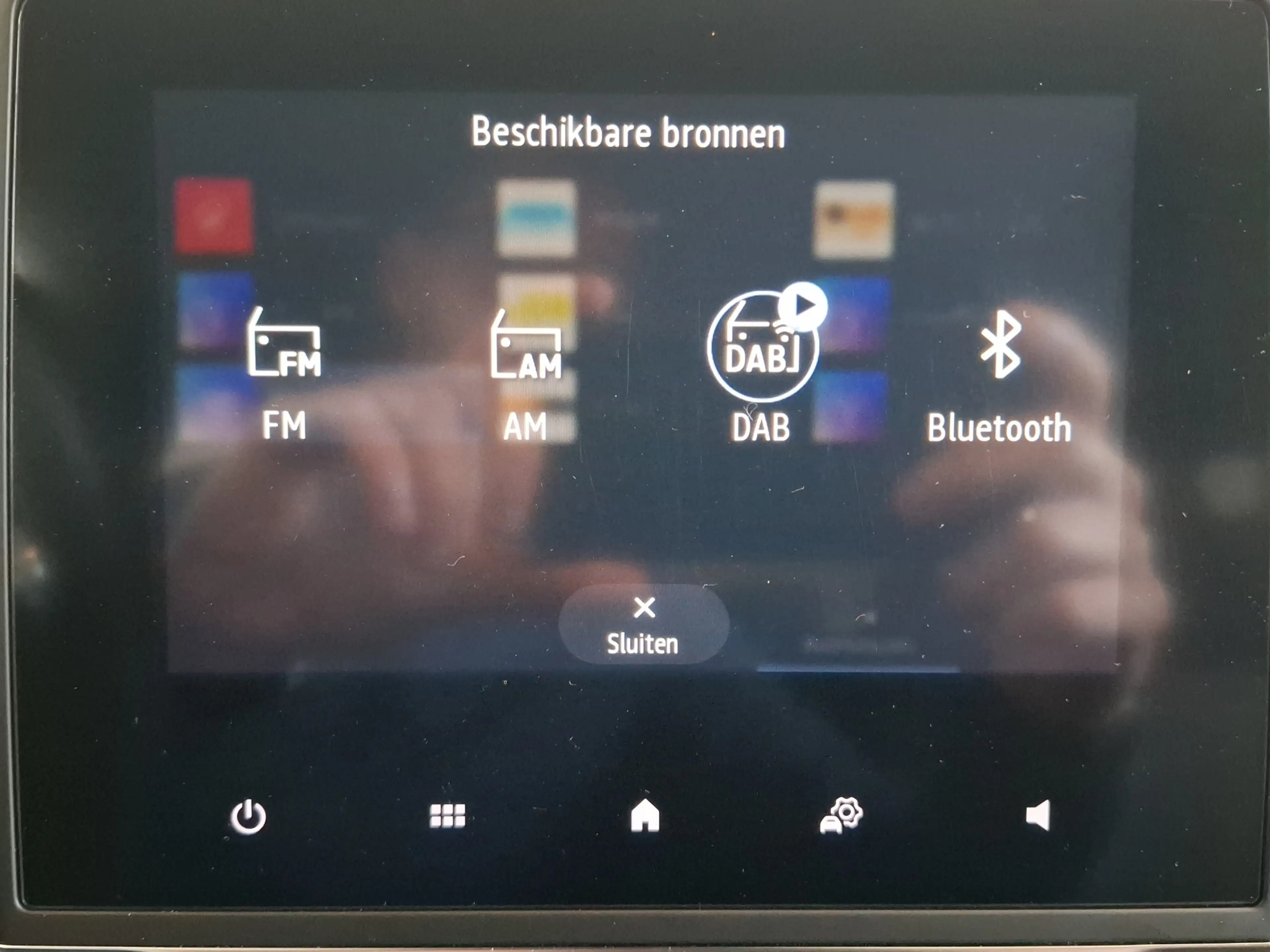 Renault Clio 1.0 TCe 90 Limited NAVI AIRCO PDC CAM — photo 14