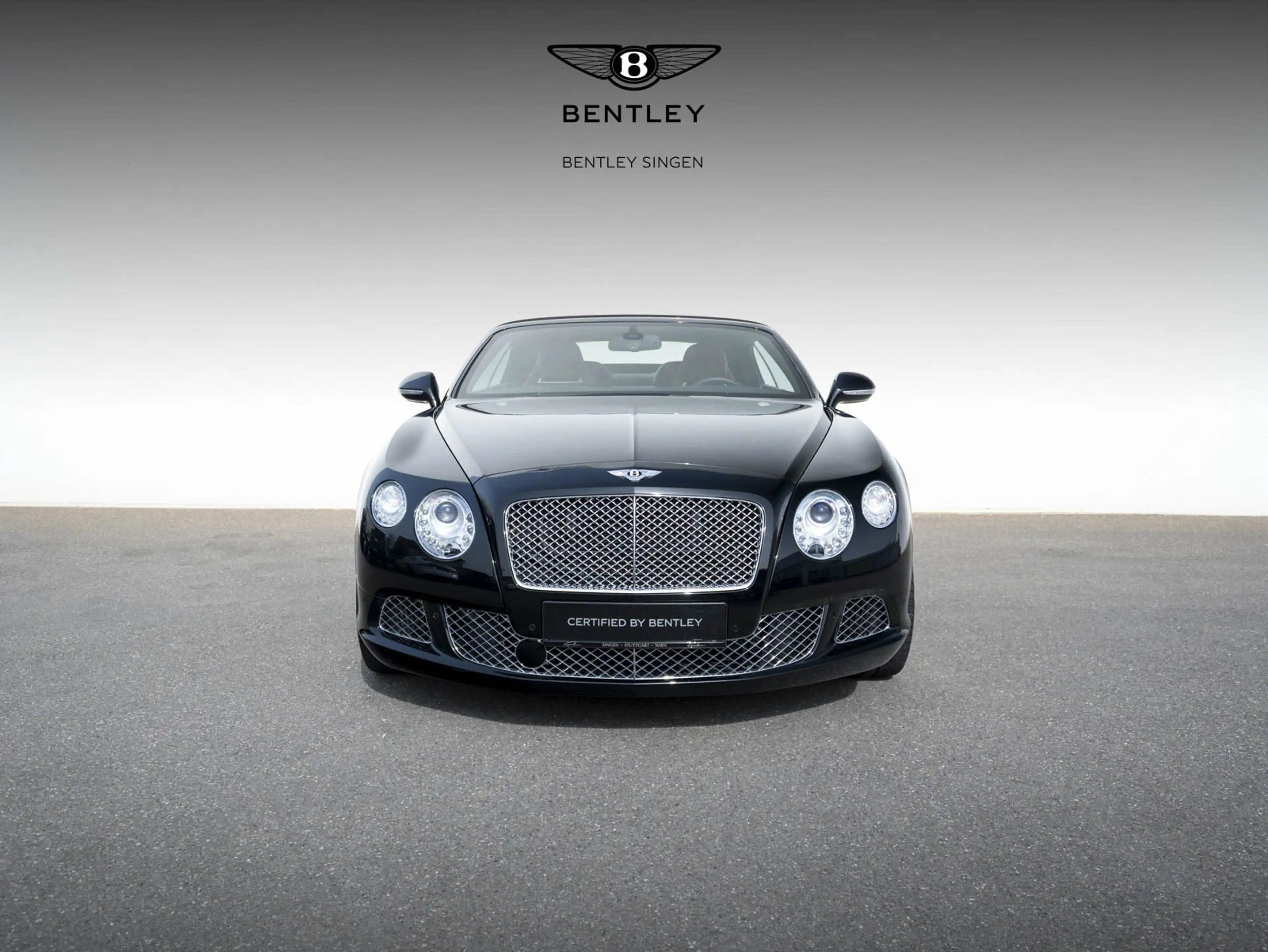 Bentley Continental GTC W12 — photo 9