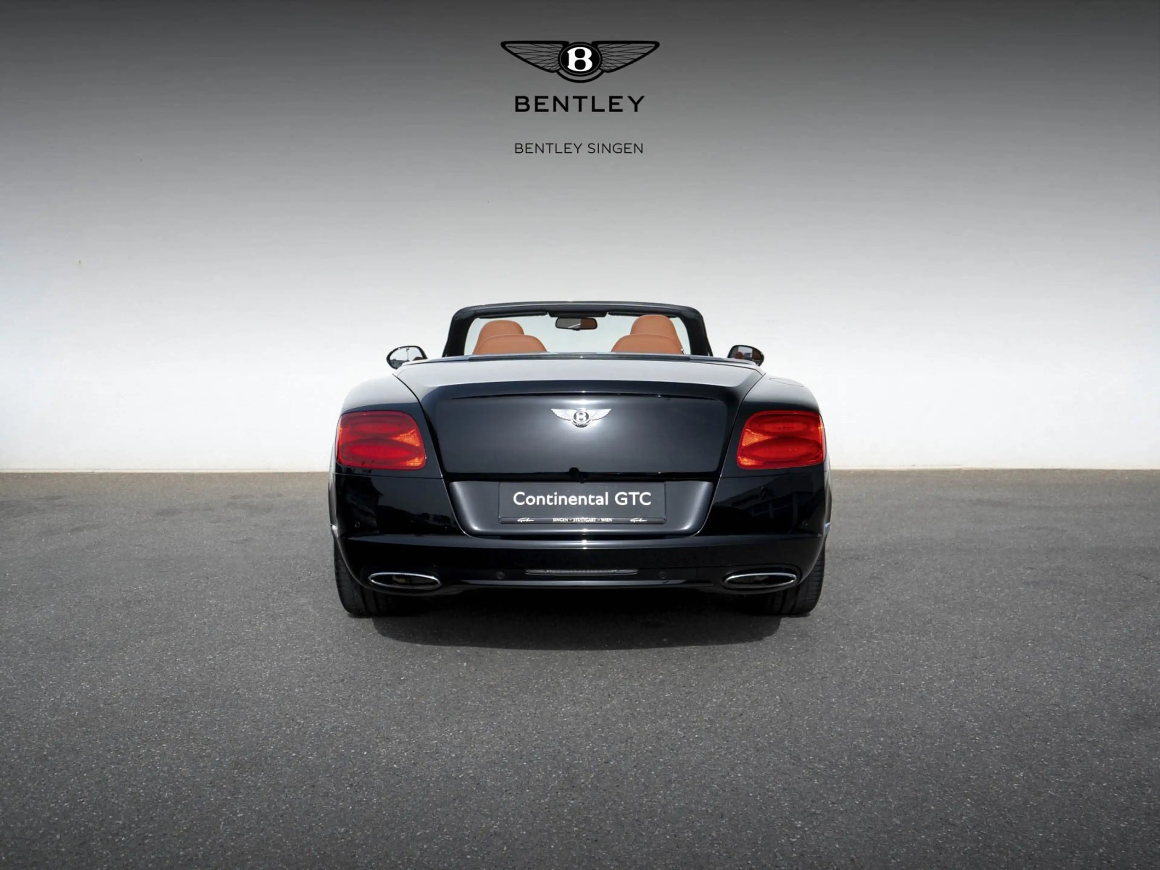 Bentley Continental GTC W12 — photo 13