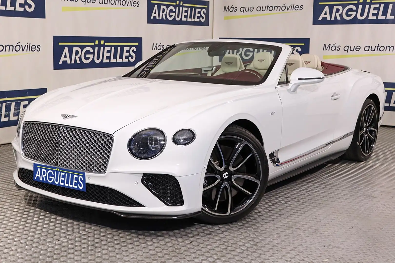 Bentley Continental V8 GT Mulliner Blanco - 1