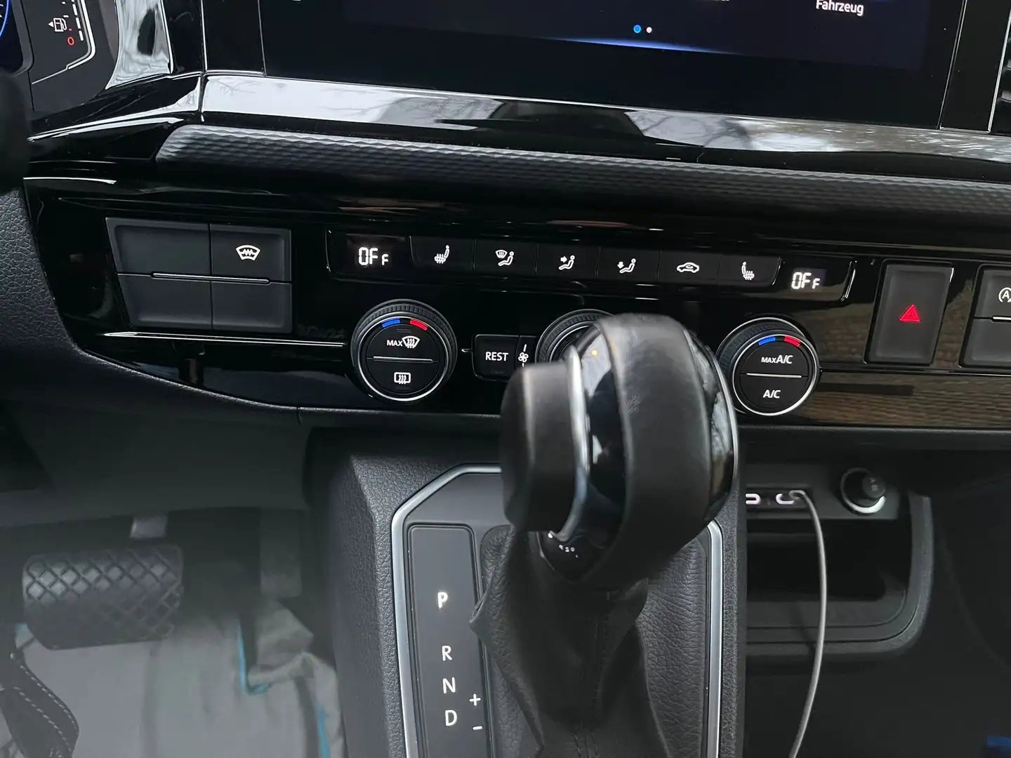 Volkswagen T6.1 Multivan Multivan Kurz 4MOTION Highline Negro - 2