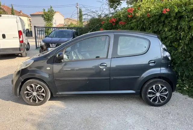 Citroen C1 view 2