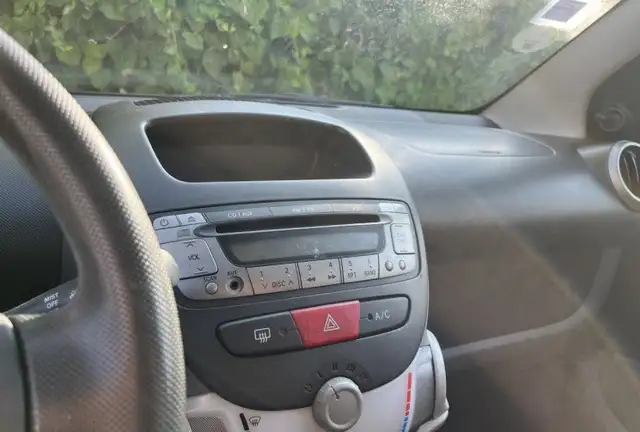 Citroen C1 view 14