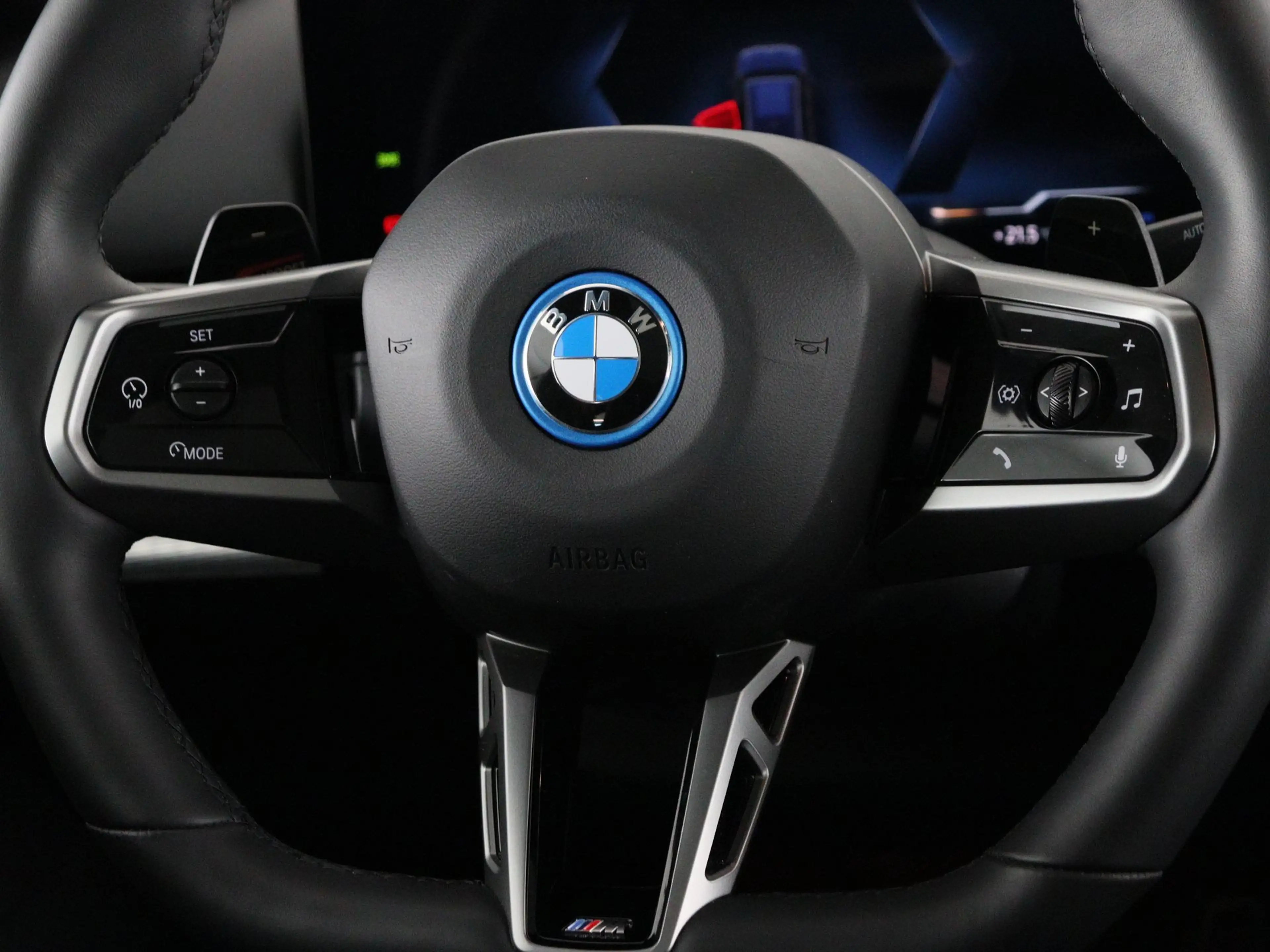 BMW 550 5 Serie Touring 550e xDrive — photo 3