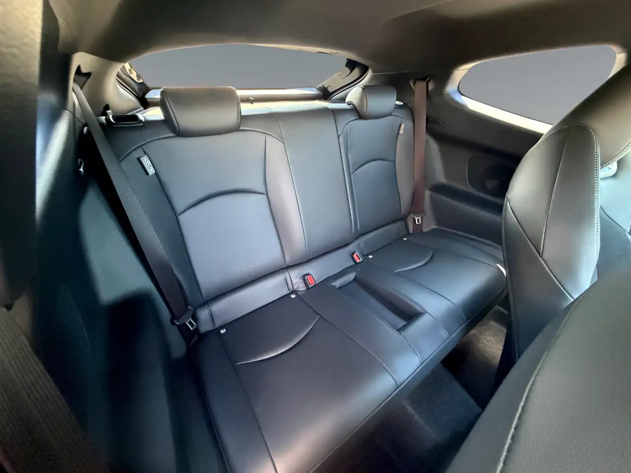 Toyota Yaris 2026 — фото 12