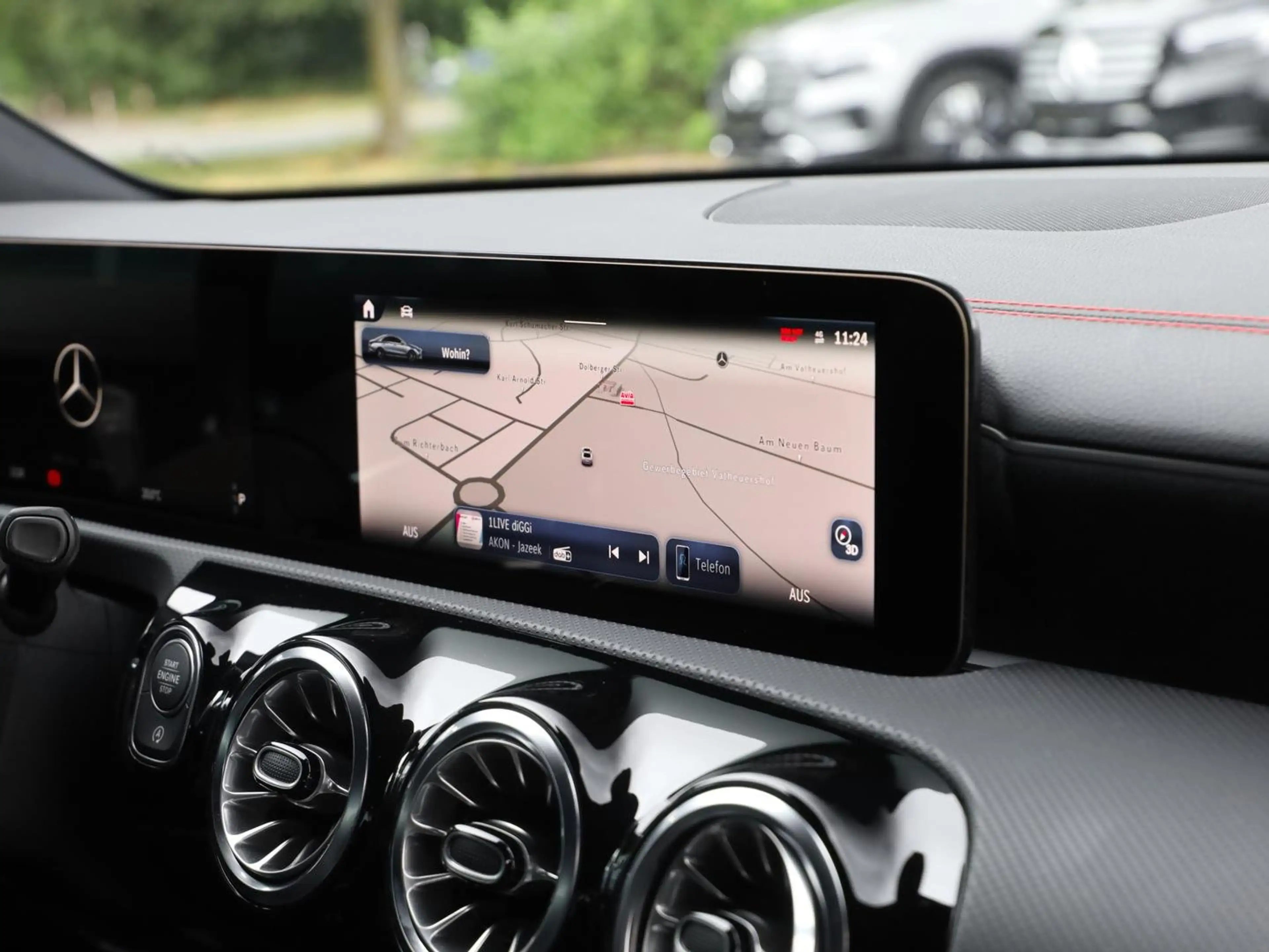 Mercedes-Benz CLA 200 AMG Advanced Ambiente Kamera MBUX LED — photo 8
