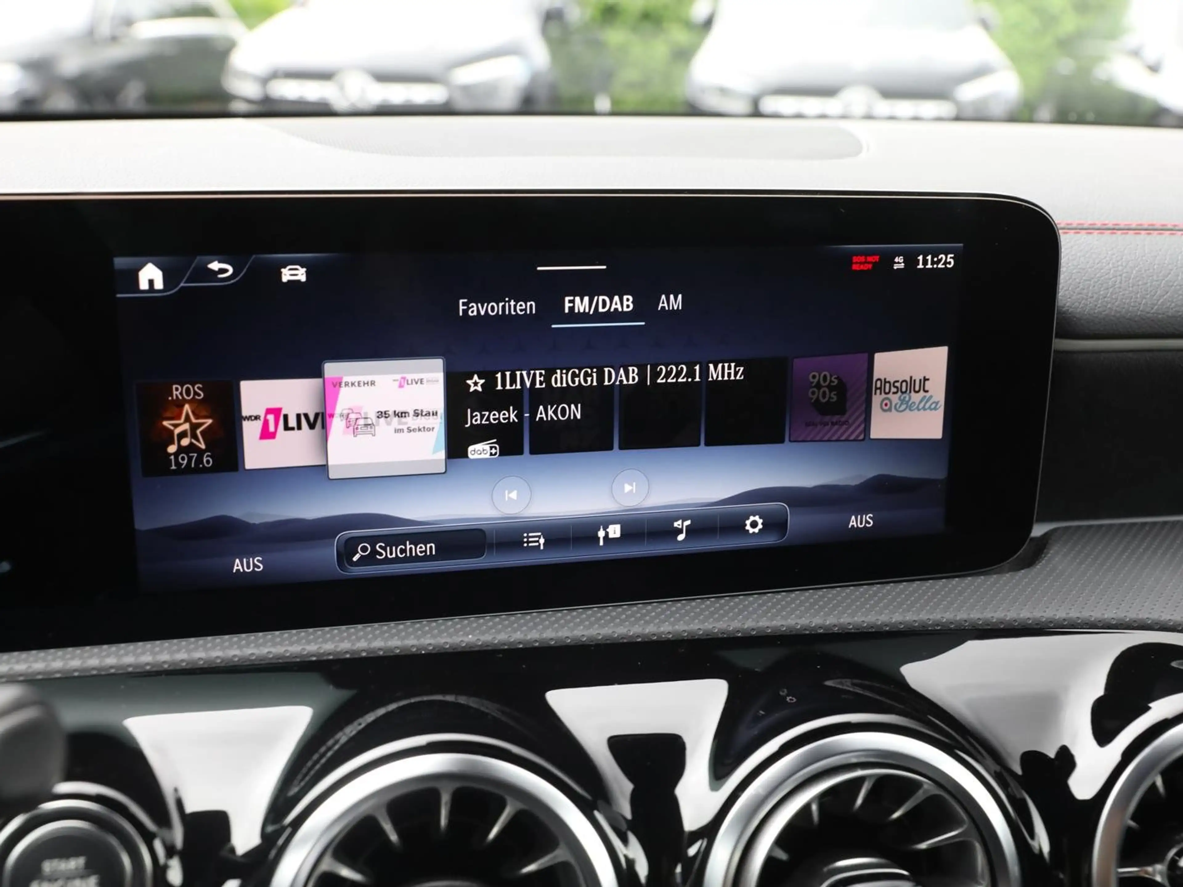 Mercedes-Benz CLA 200 AMG Advanced Ambiente Kamera MBUX LED — photo 15