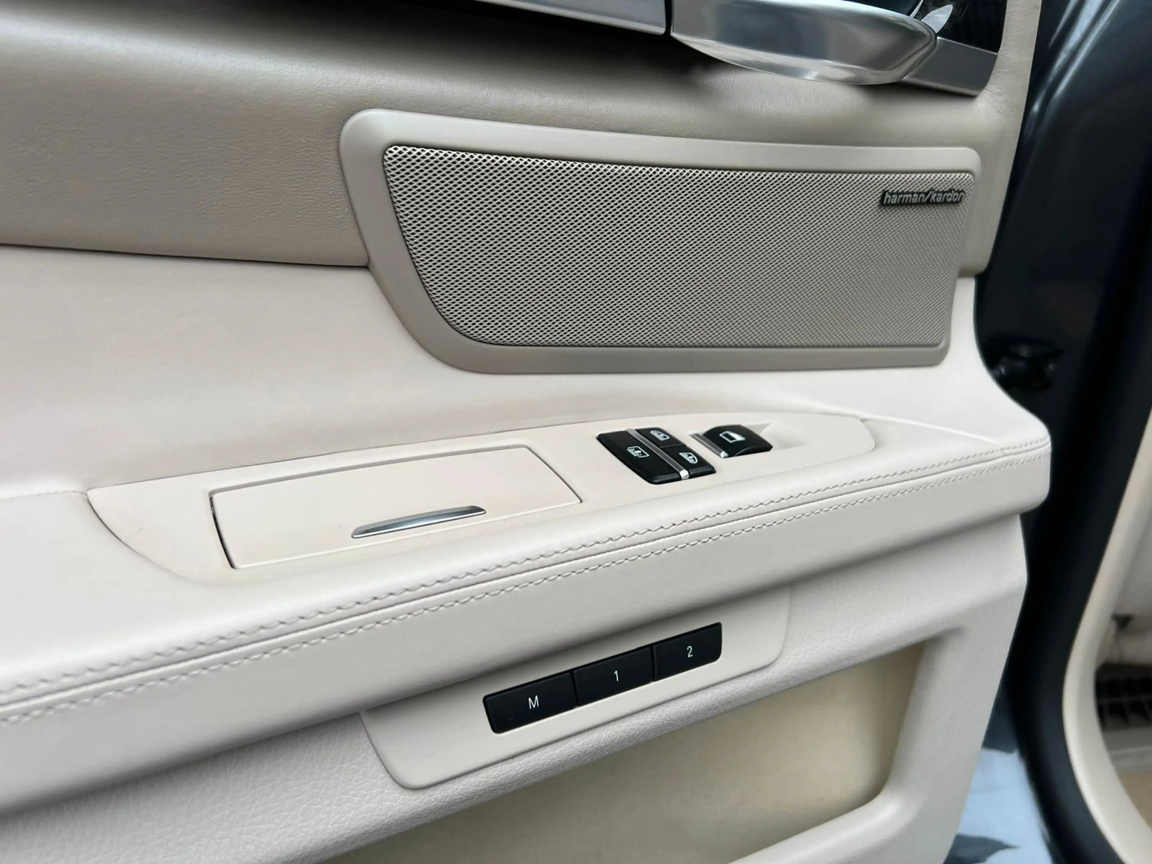 BMW 760 i M Alpina V12 — photo 15