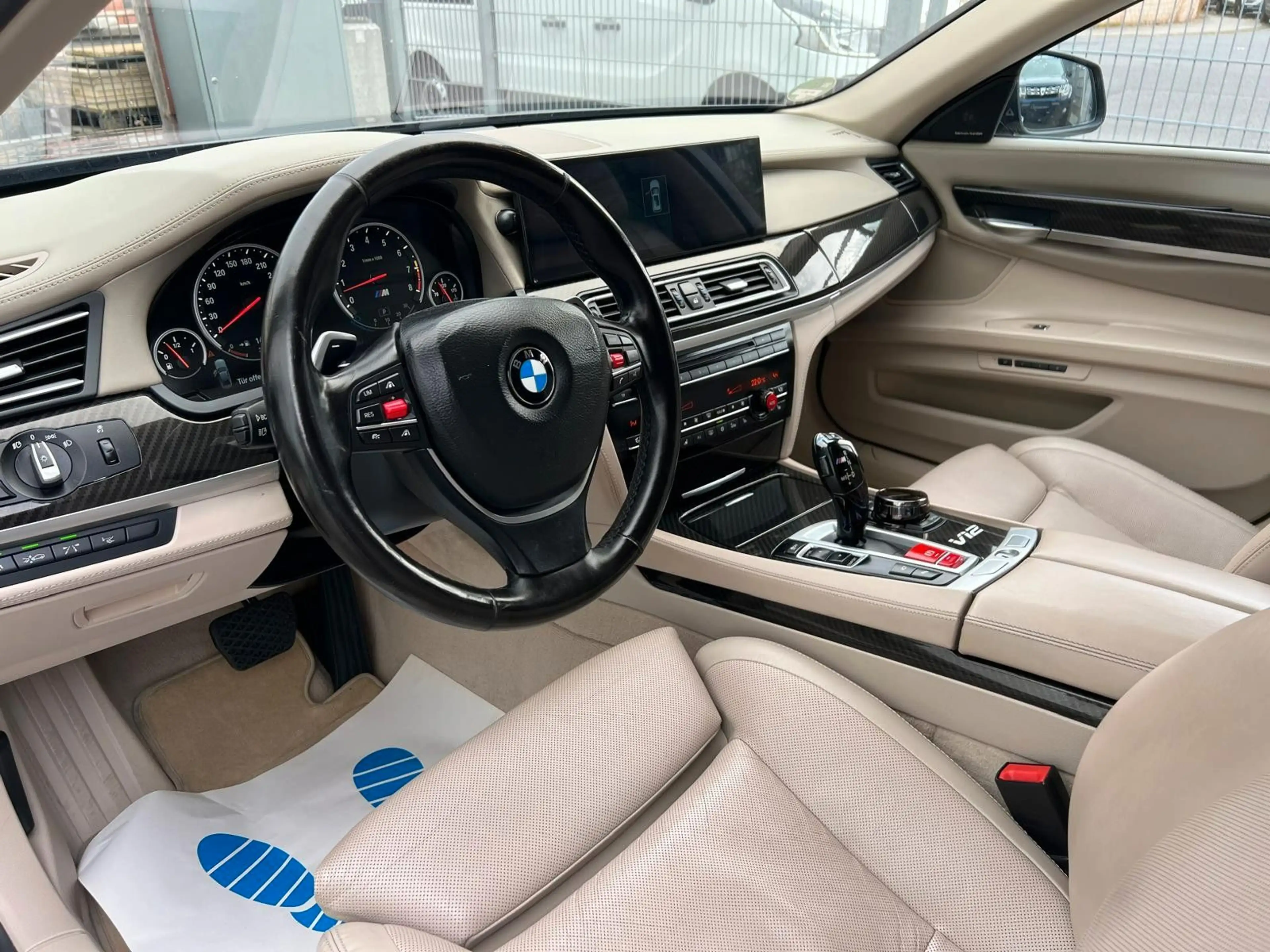 BMW 760 i M Alpina V12 — photo 8